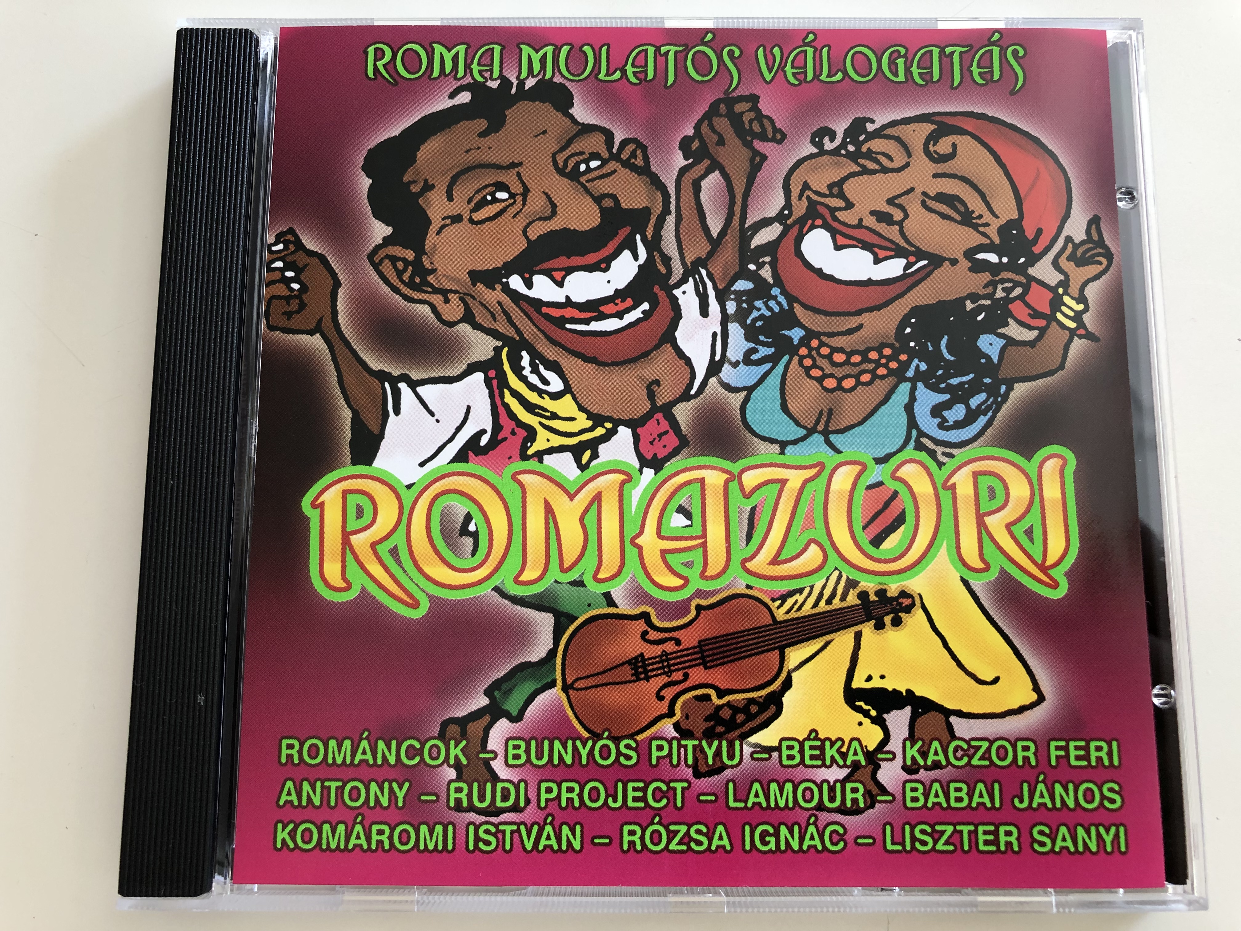 romazuri-roma-mulat-s-v-logat-s-hungarian-gipsy-romani-folk-songs-rom-ncok-buny-s-pityu-b-ka-kaczor-feri-antony-r-zsa-ign-c-audio-cd-2005-cd-508-2-1-.jpg