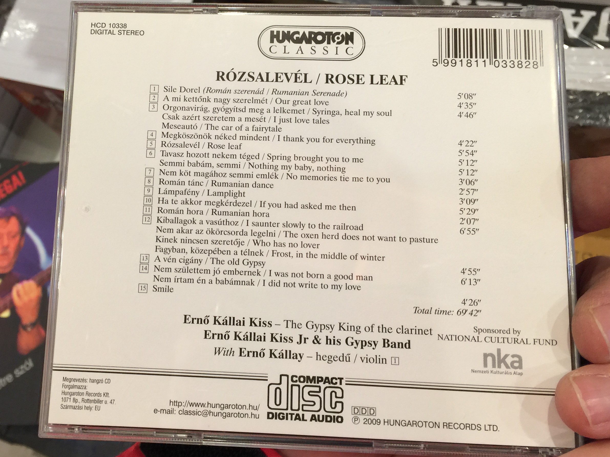 rozsalevel-rose-leaf-erno-kallai-kiss-the-gypsy-king-of-the-clarinet-erno-kallai-kiss-jr.-his-gypsy-band-erno-kallay-violin-hungaroton-classic-audio-cd-2009-strereo-hcd-10338-2-.jpg