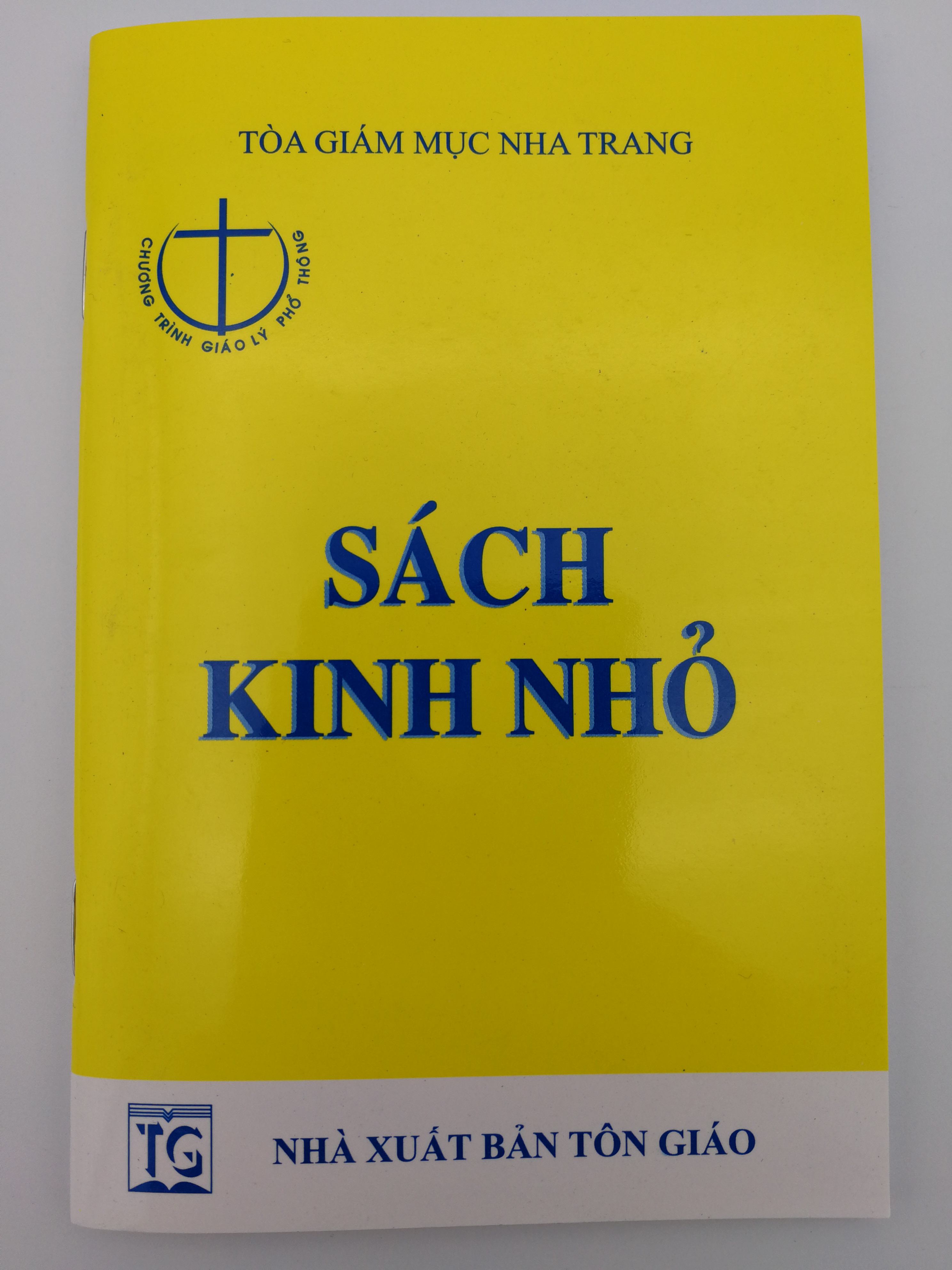 s-ch-kinh-nh-vietnamese-language-prayer-book-1.jpg