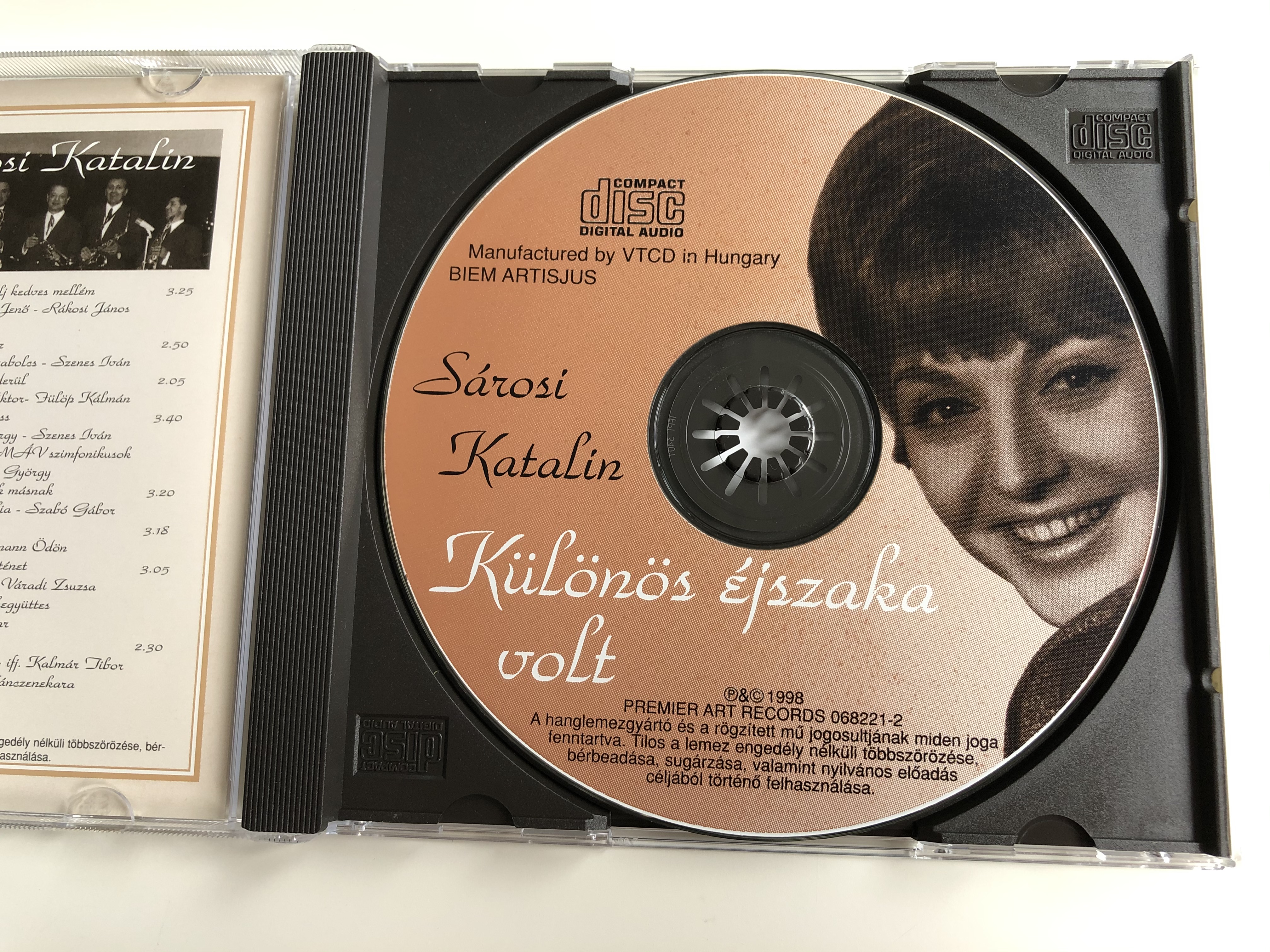 s-rosi-katalin-k-l-n-s-jszaka-volt-premier-art-records-audio-cd-1998-068221-2-3-.jpg