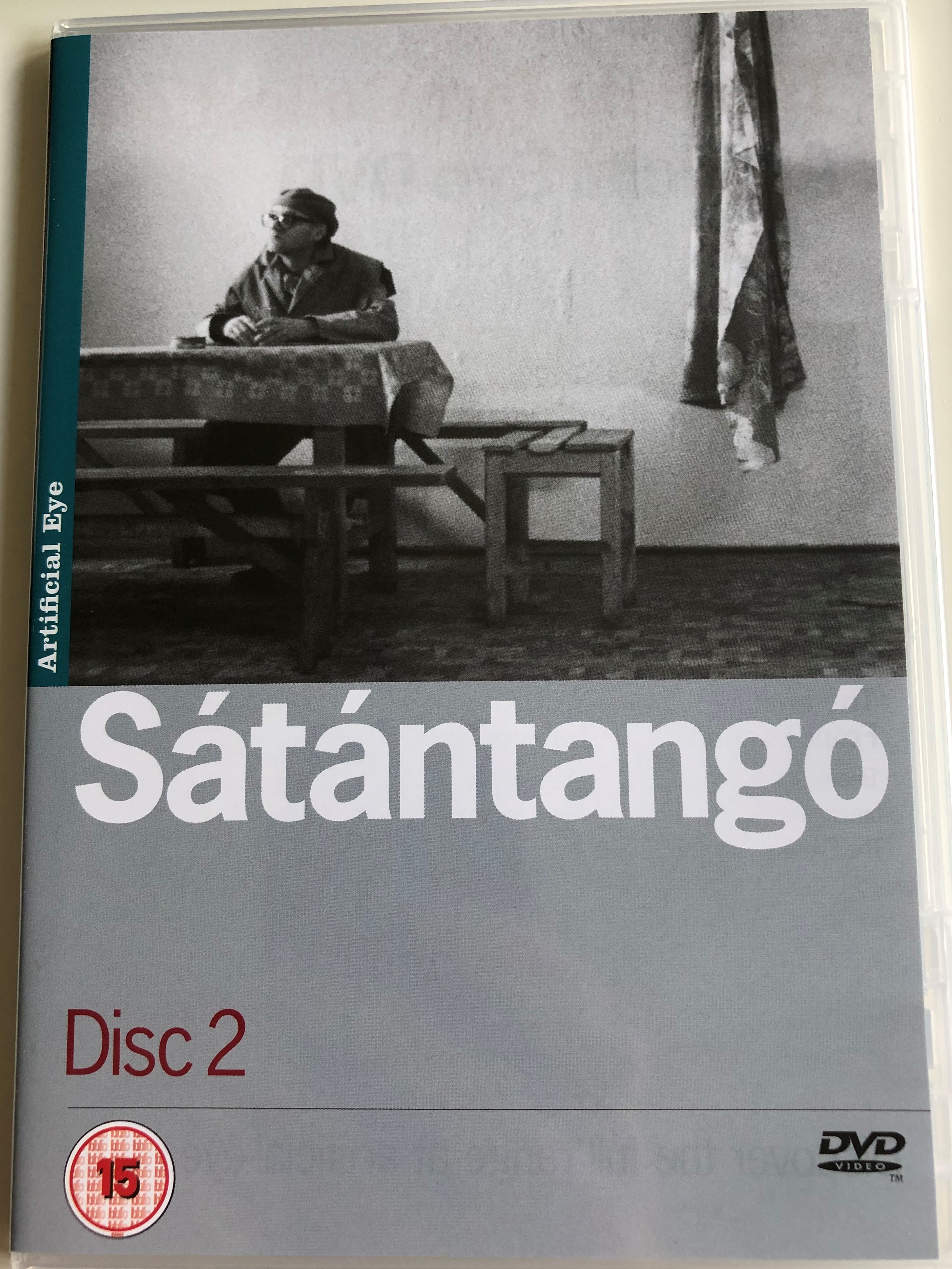 s-t-ntang-disc-2.-dvd-1994-satan-s-tango-directed-by-b-la-tarr-starring-mih-ly-v-g-putyi-horv-th-l-szl-lugossy-chapters-4-6-1-.jpg