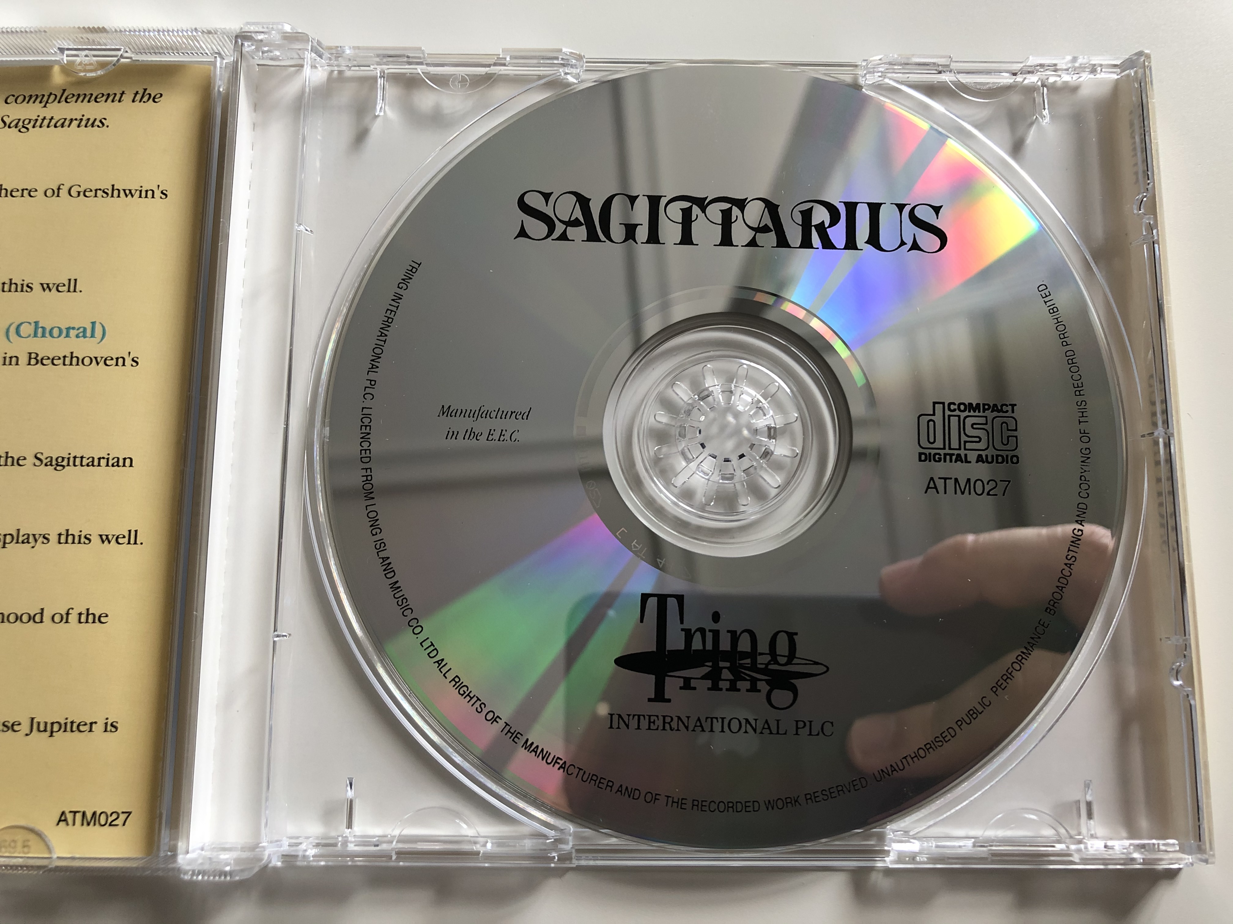 sagittarius-a-collection-of-music-and-an-outline-of-the-characteristics-of-those-born-under-the-sign-of-sagittarius-22-november-21-december-tring-international-plc-audio-cd-atm027-atm027-4-.jpg