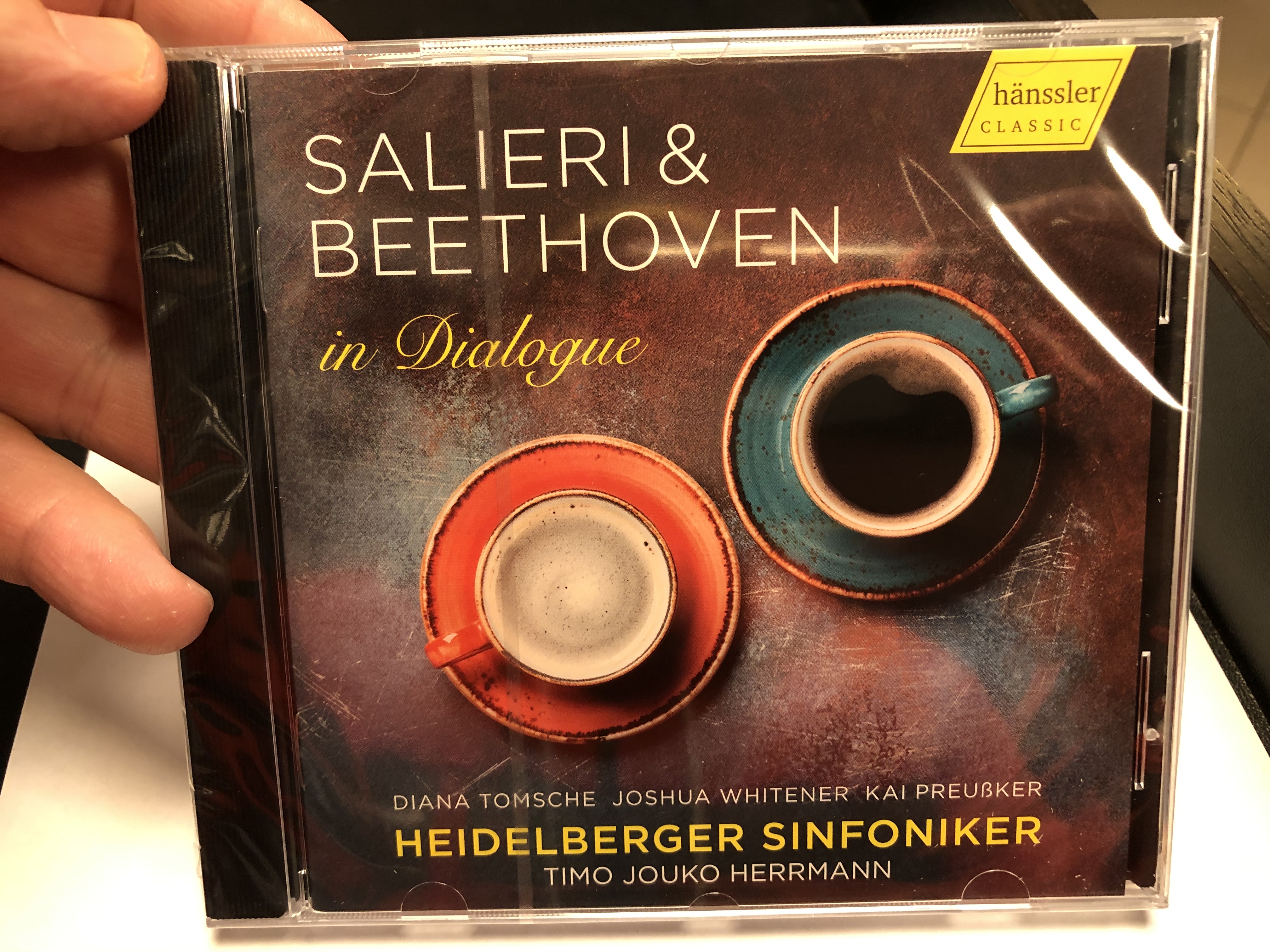 salieri-beethoven-in-dialogue-diana-tomsche-joshua-whitener-kai-preusker-heidelberger-sinfoniker-timo-jouko-herrmann-hanssler-classic-audio-cd-2020-hc20067-1-.jpg