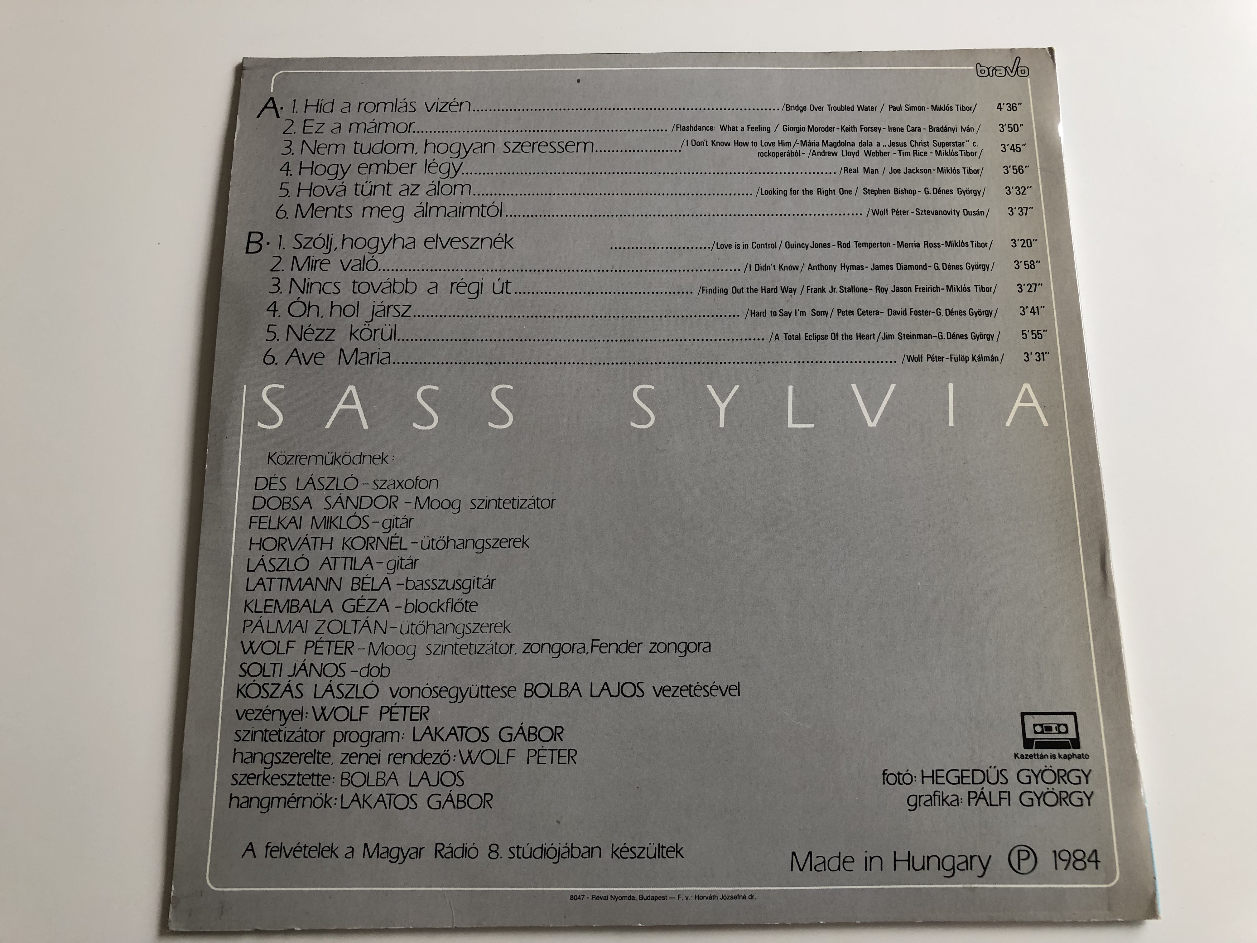 sass-sylvia-n-zz-k-r-l-conducted-bolba-lajos-bravo-lp-stereo-slpm-17872-3-.jpg