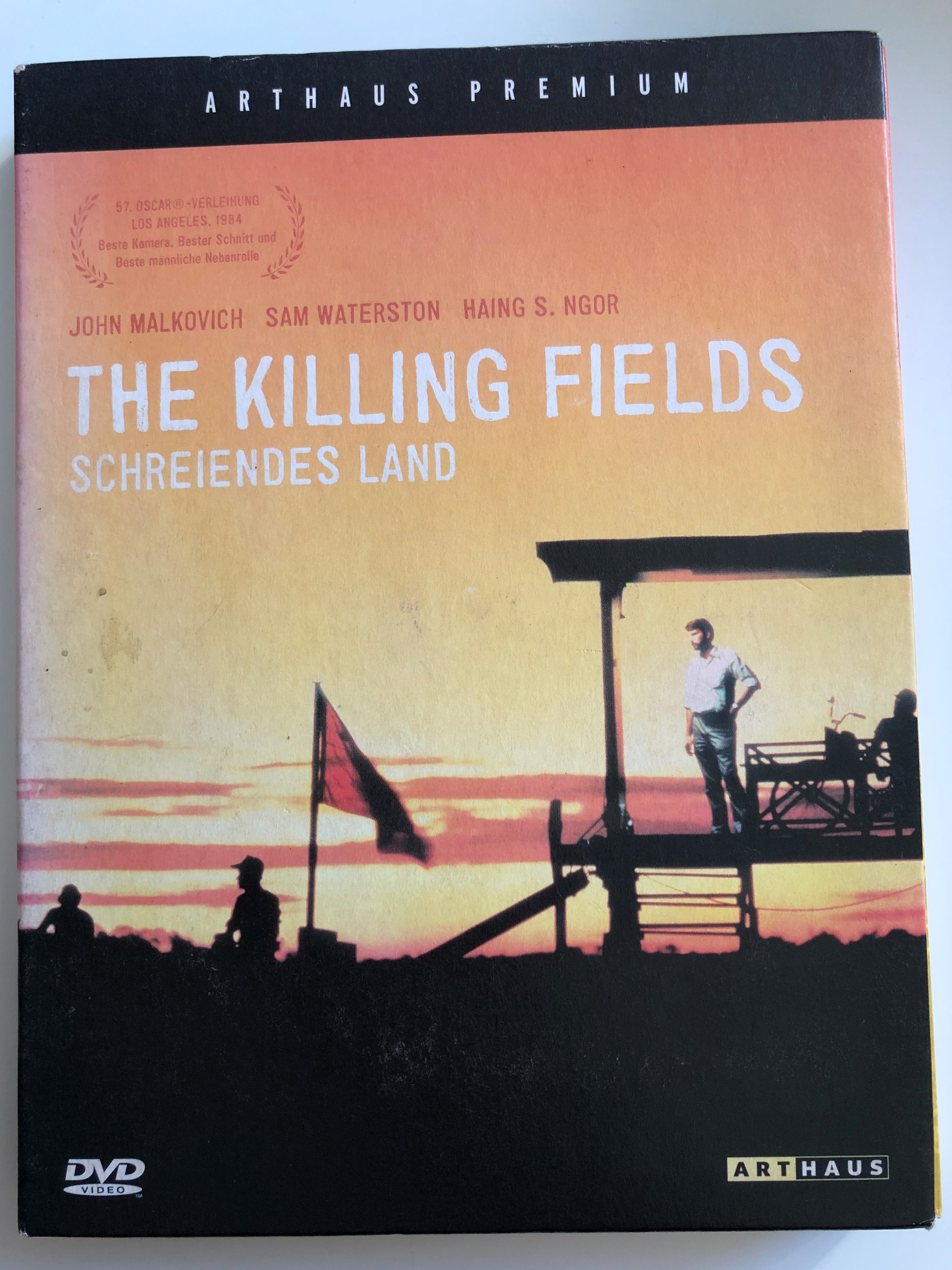 schreiendes-land-dvd-1984-the-killing-fields-directed-by-roland-joffe-1-.jpg