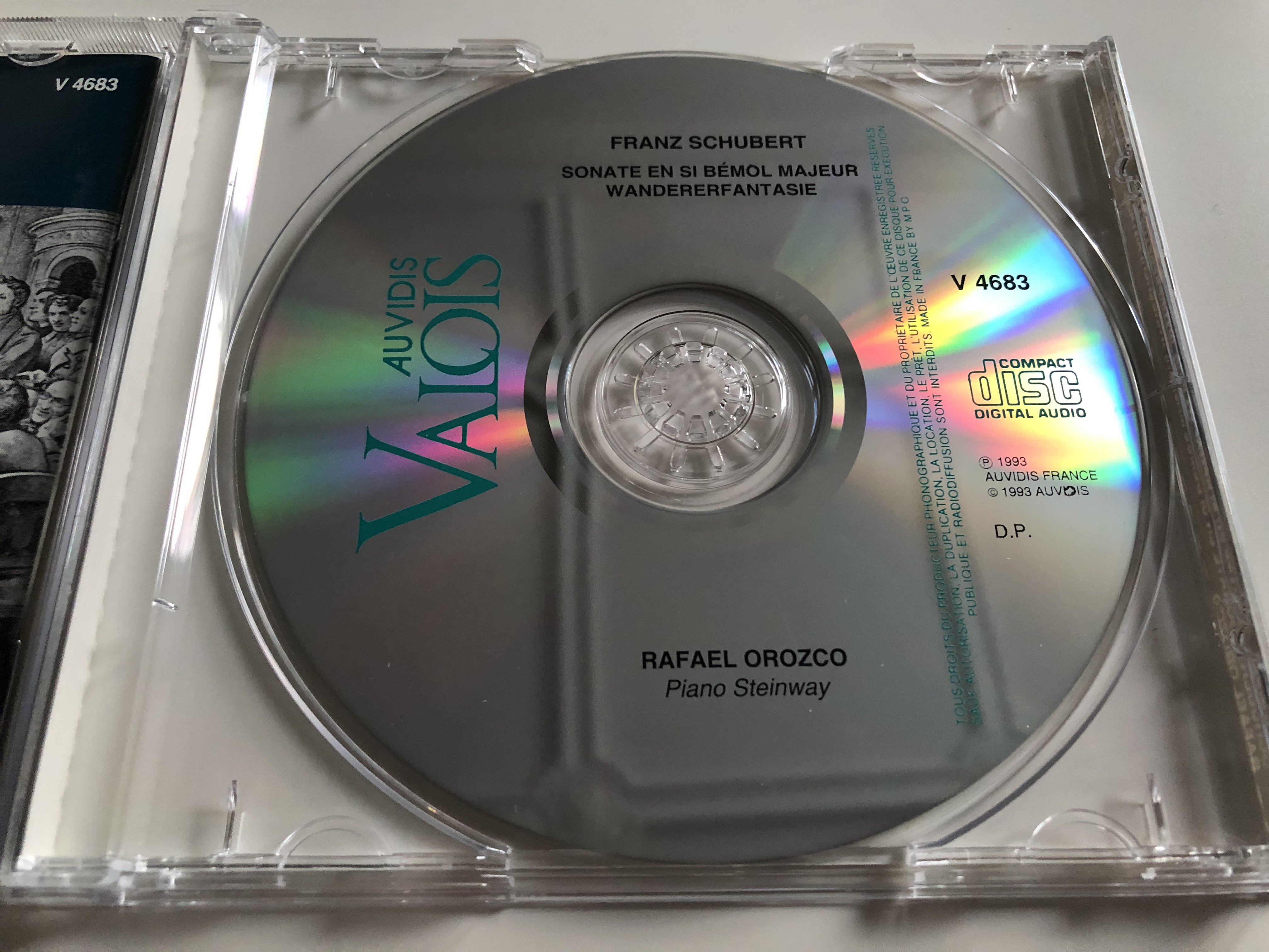 schubert-sonate-en-si-b-mol-majeur-wandererfantaisie-rafael-orozco-auvidis-france-audio-cd-1993-v-4683-7-.jpg