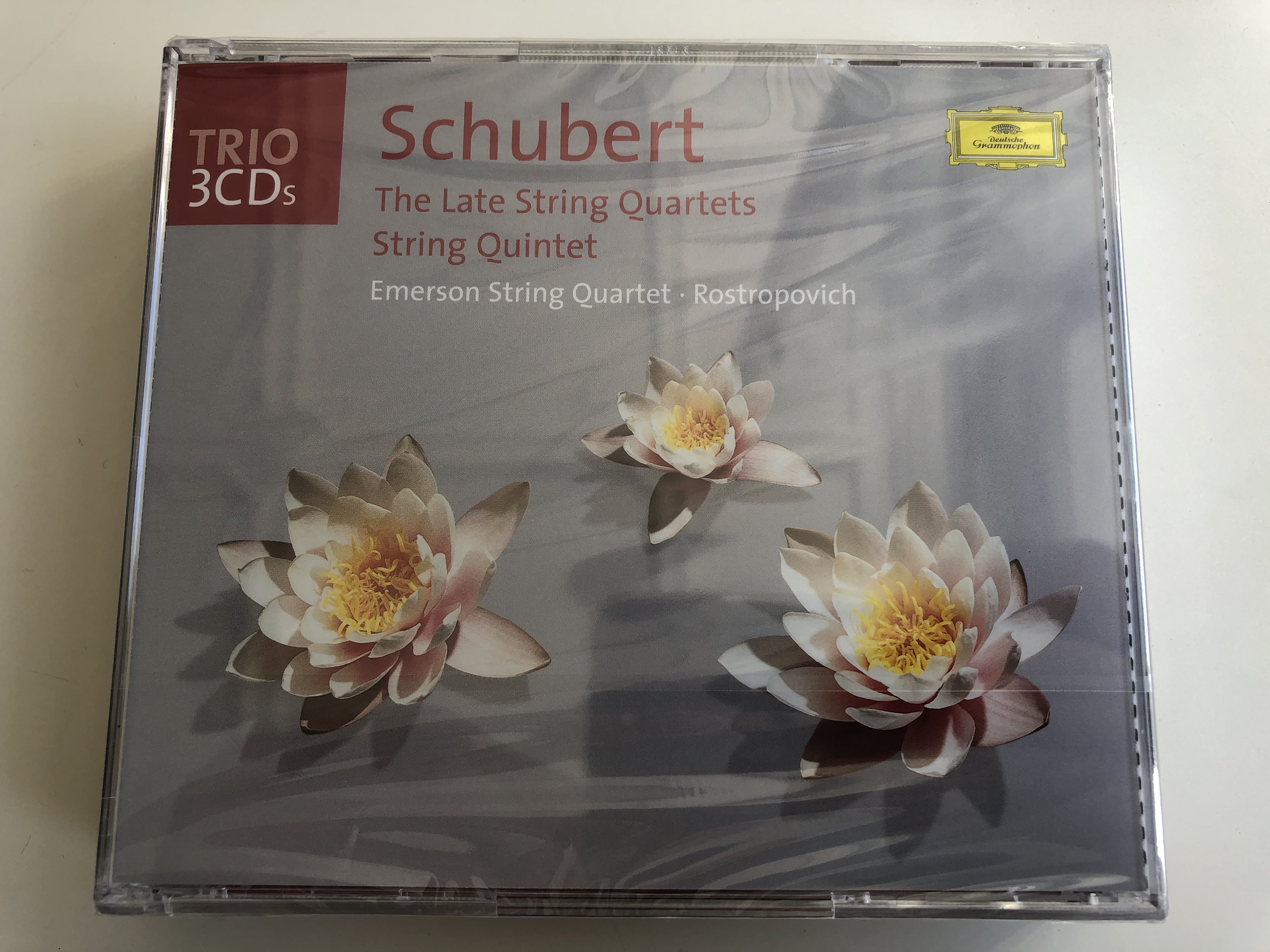 schubert-the-late-string-quartets-string-quintet-emerson-string-quartet-rostropovich-trio-3-cds-deutsche-grammophon-3x-audio-cd-477-045-2-1-.jpg
