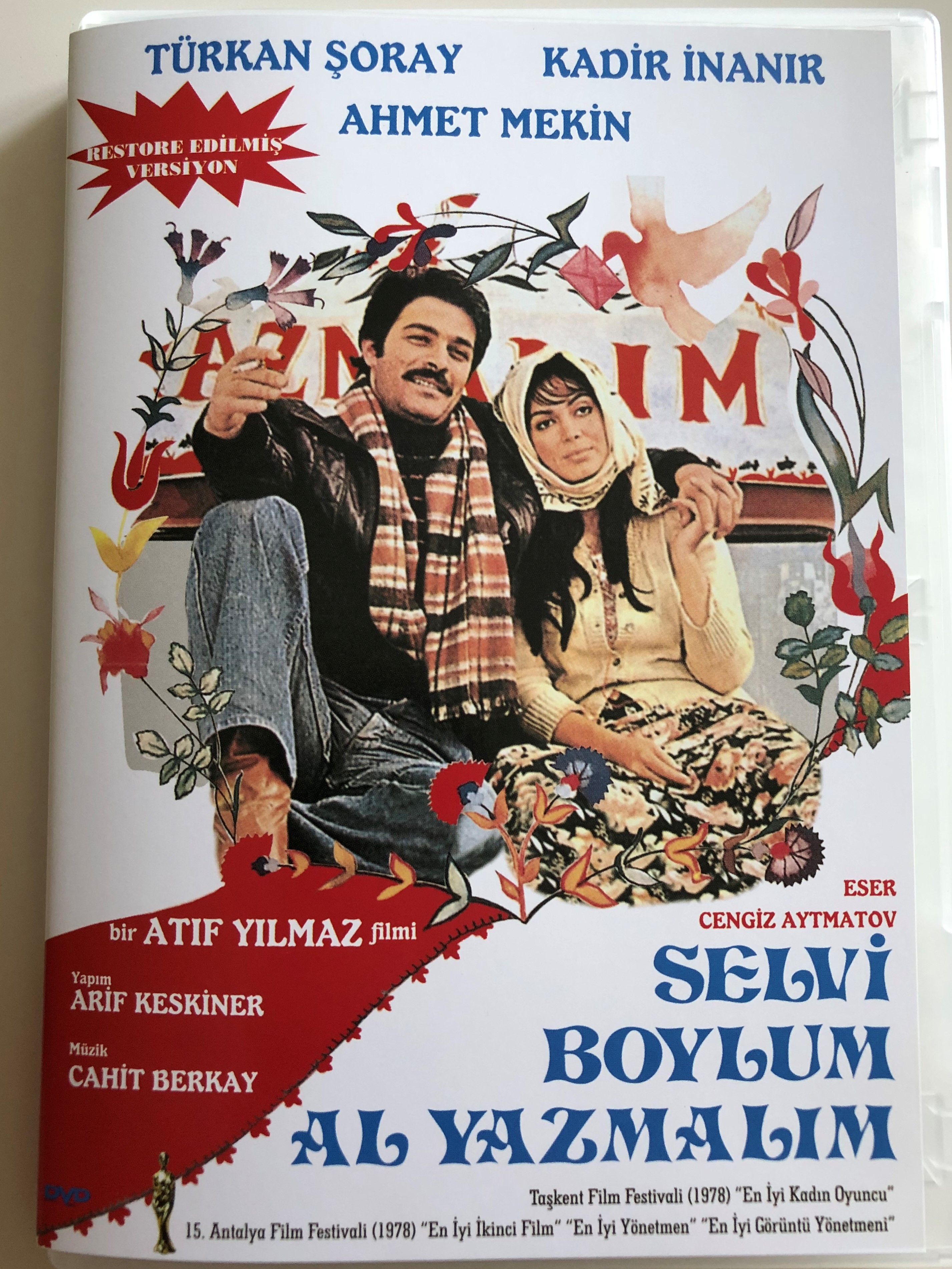 selvi-boylum-al-yazmalim-dvd-1978-the-girl-with-the-red-scarf-directed-by-atif-yilmaz-starring-t-rkan-oray-kadir-nan-r-hsan-y-ce-ahmet-mekin-1-.jpg