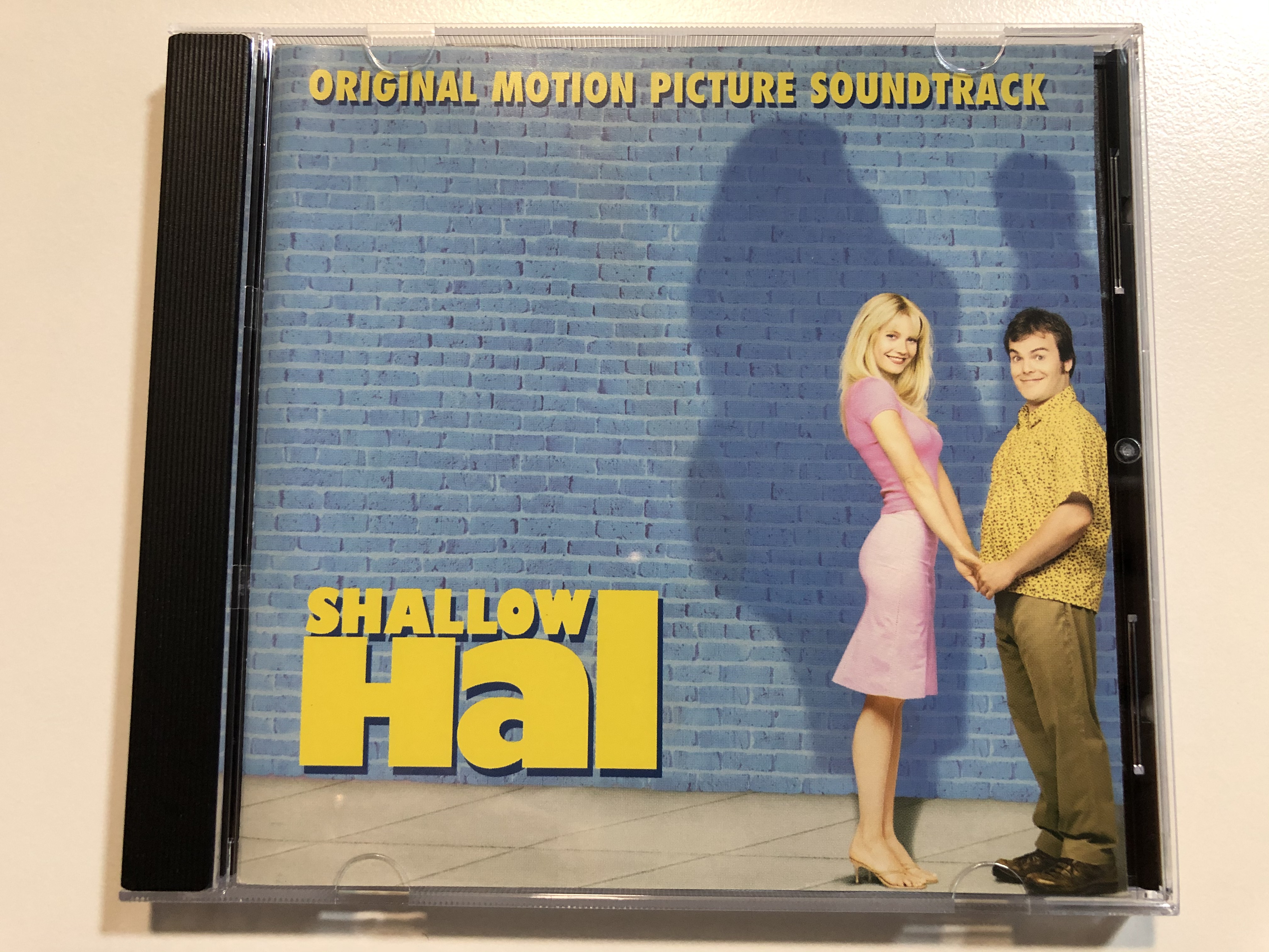 shallow-hal-original-motion-picture-soundtrack-island-records-audio-cd-2001-586-569-2-1-.jpg