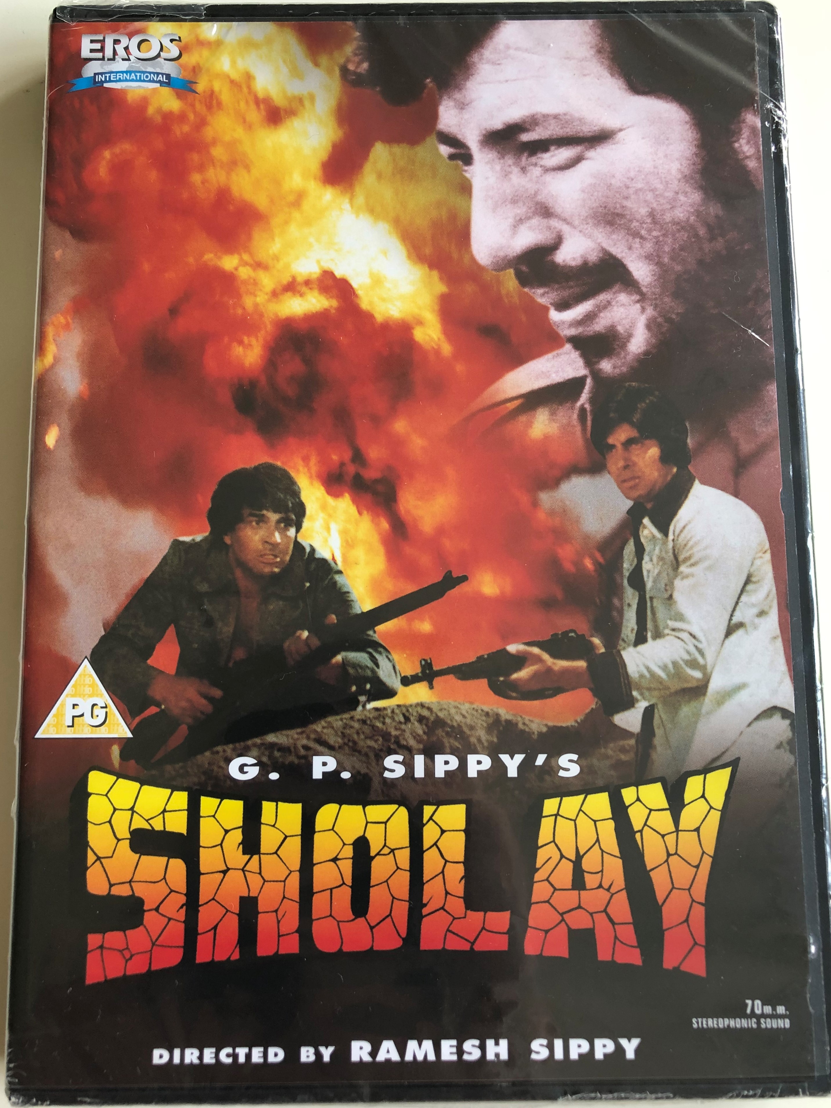sholay-dvd-1975-directed-by-ramesh-sippy-starring-sanjeev-kumar-amitabh-bachchan-dharmendra-hema-malini-jaya-bhaduri-amjad-khan-1-.jpg