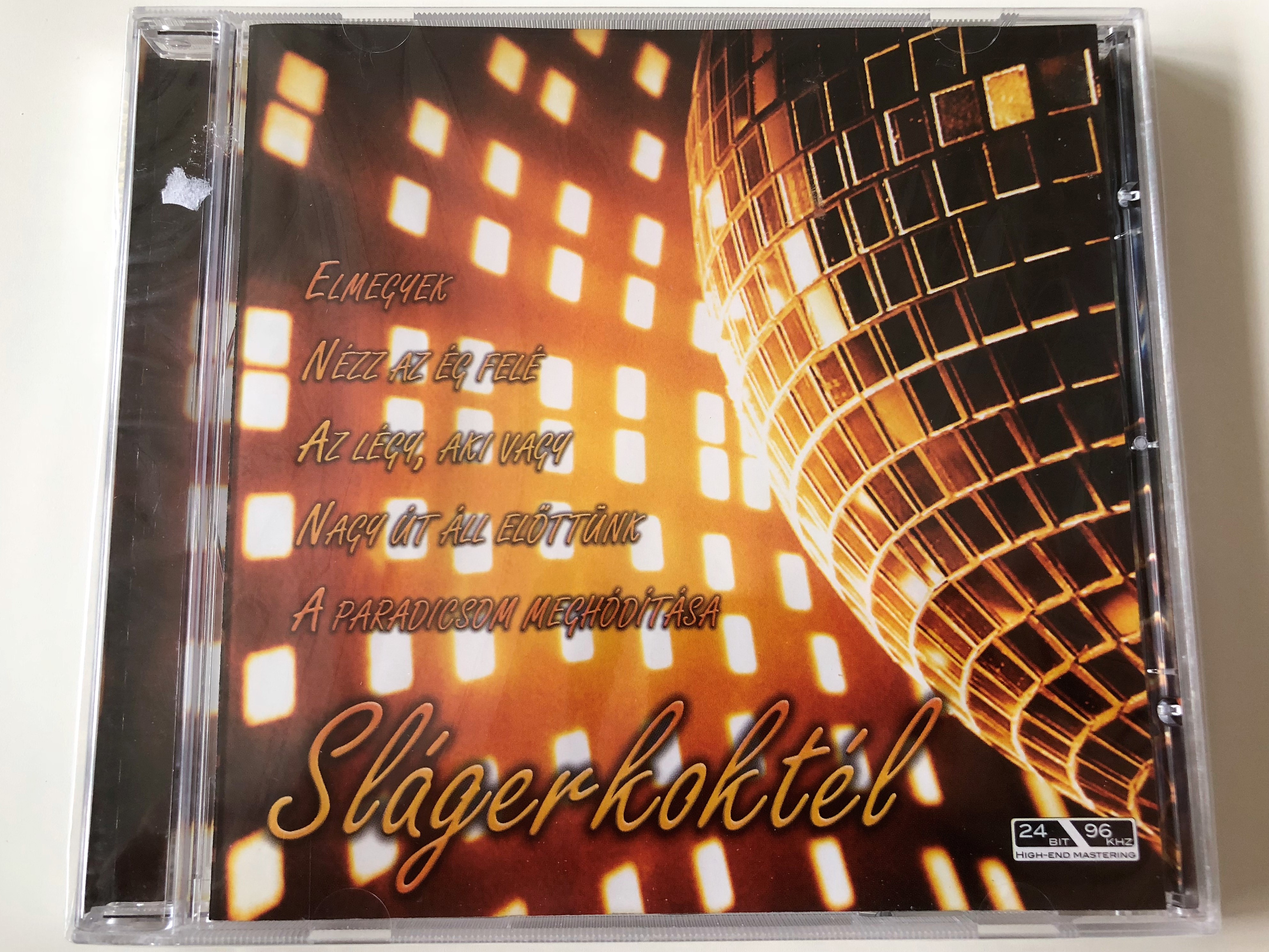 sl-gerkokt-l-micro-egy-ttes-cd-2006-vass-szilvia-16-cover-versions-of-popular-songs-arcd2020.jpg