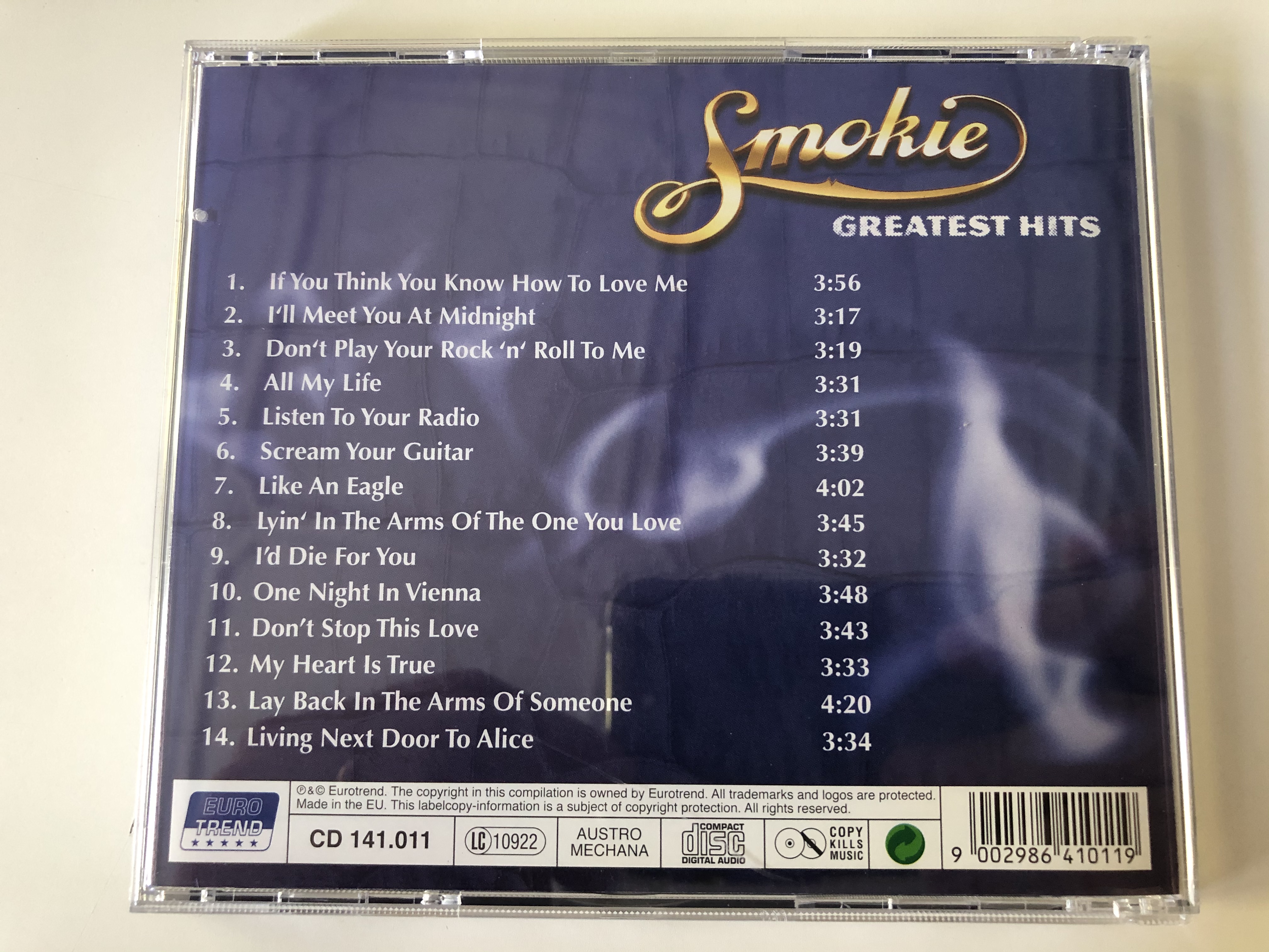 smokie-greatest-hits-cd-1-if-you-think-you-know-how-to-love-me-i-ll-meet-you-at-midnight-don-t-play-your-rock-n-roll-to-me-my-heart-is-true-a.m.o.-eurotrend-audio-cd-cd-141-4-.jpg