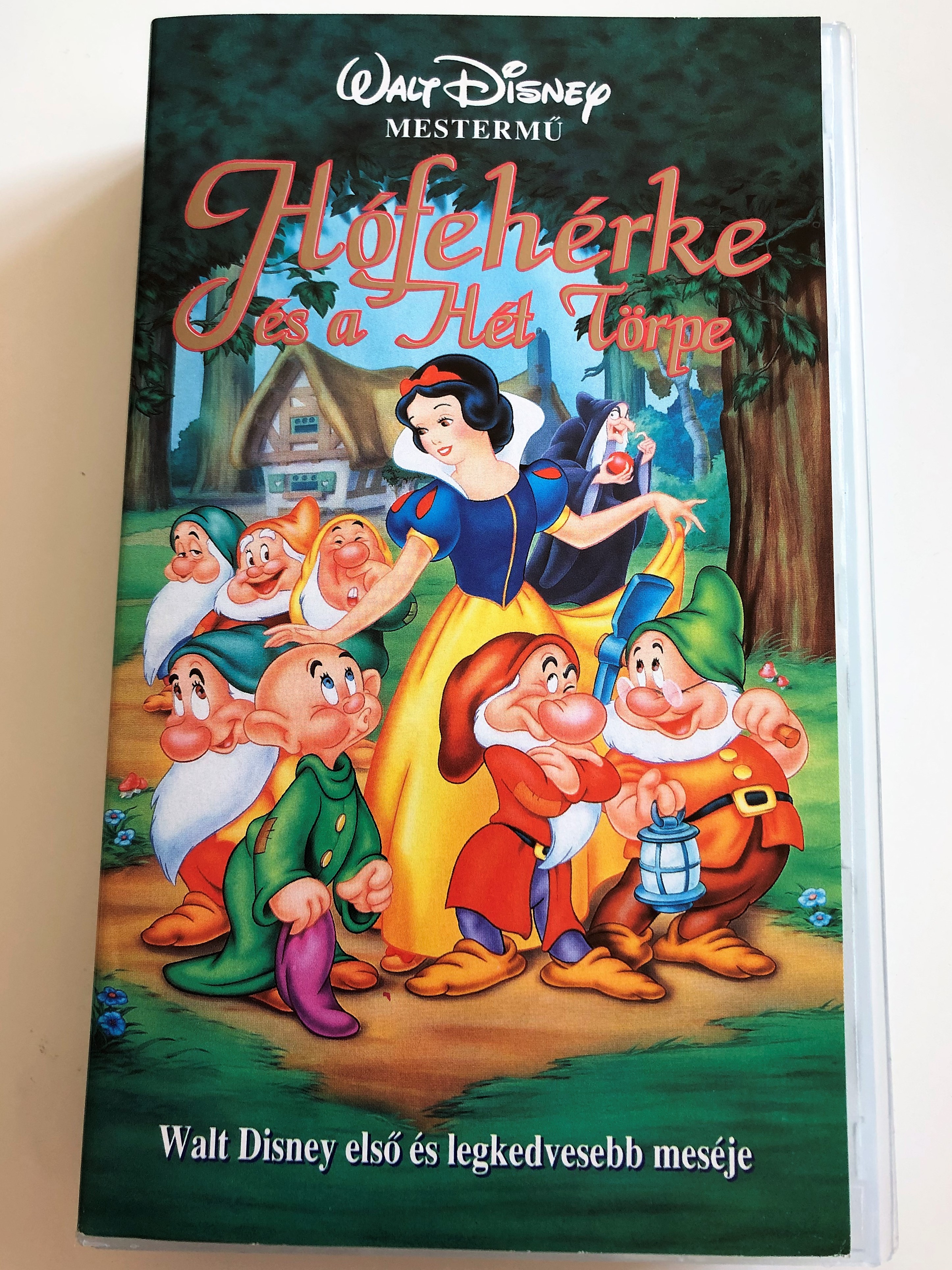 snow-white-and-the-seven-dwarfs-vhs-h-feh-rke-s-a-h-t-t-rpe-walt-disney-mesterm-1-.jpg