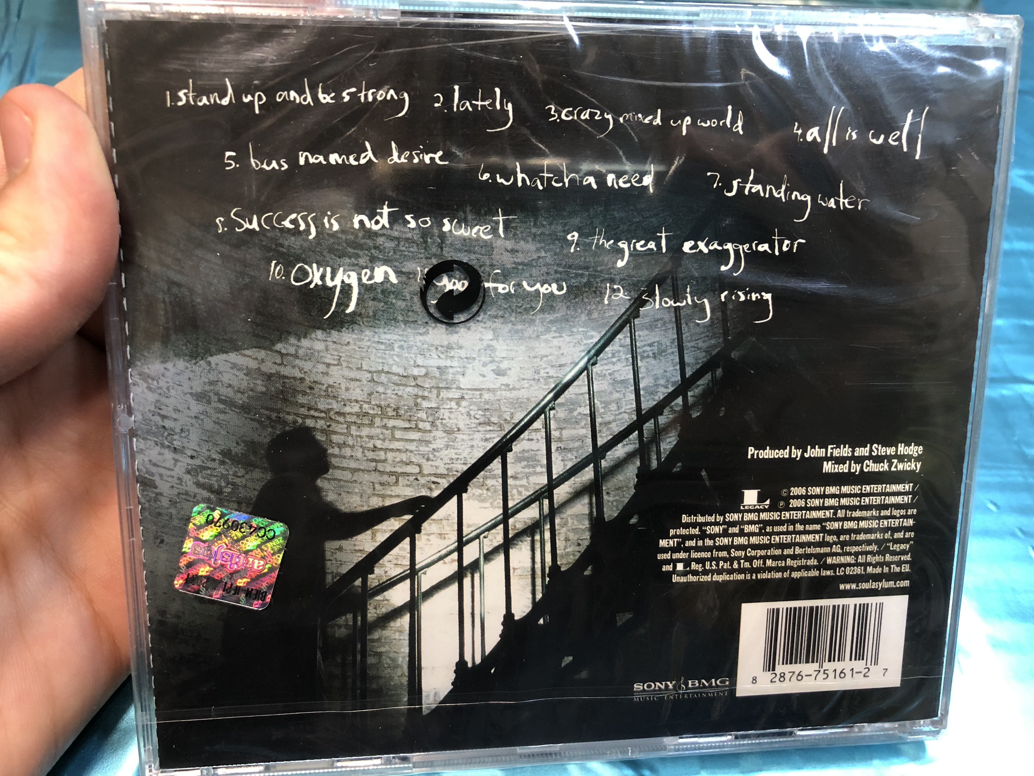 soul-asylum-the-silver-lining-the-brand-new-studio-album-featuring-stand-up-and-be-strong-and-lately-legacy-audio-cd-2006-82876751612-3-.jpg