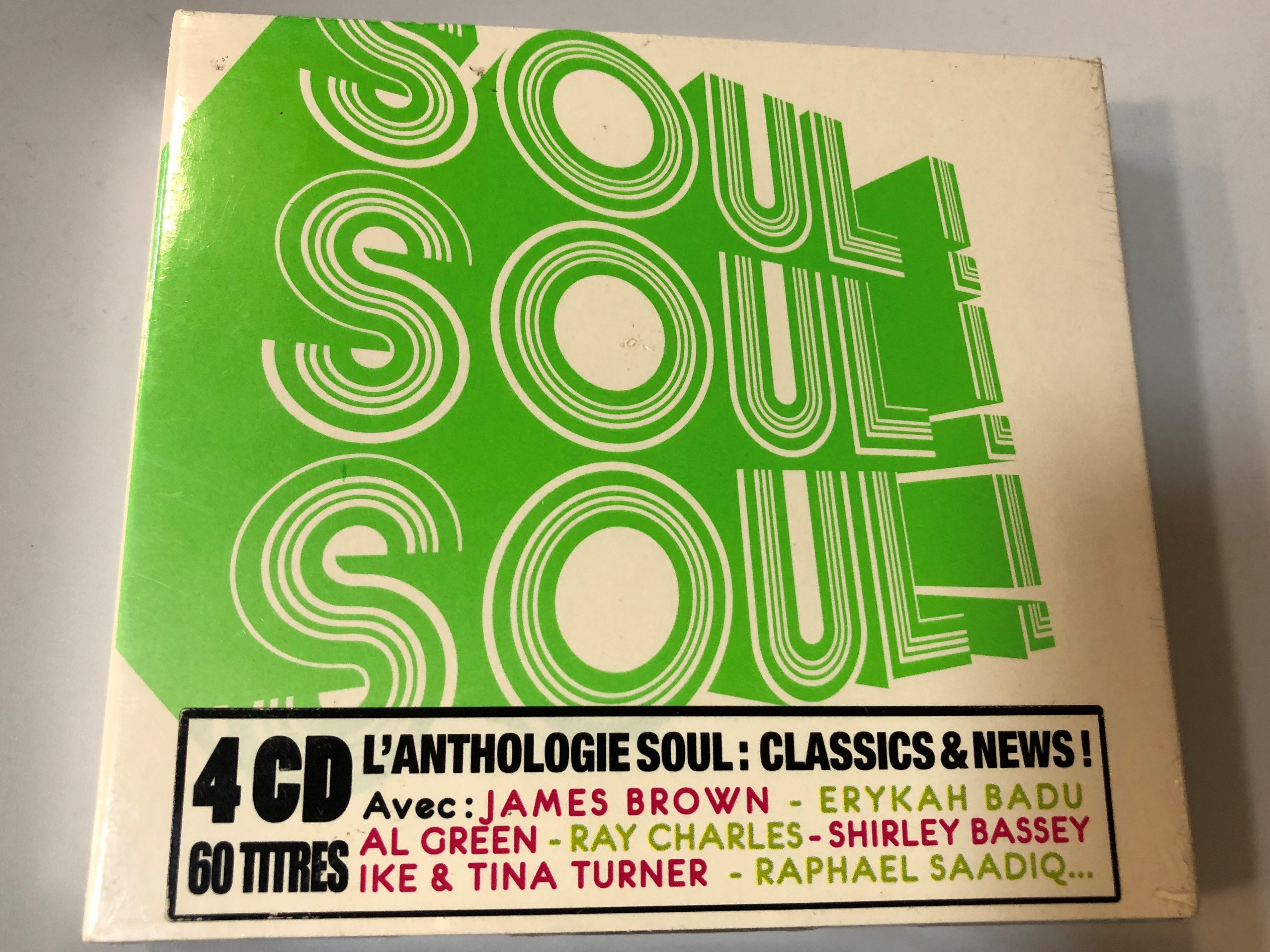 soul-soul-soul-l-anthologie-soul-classics-news-avec-james-brown-erykah-badu-al-green-ray-charles-shirley-bassey-ike-tina-turner-raphael-saadiq...-wagram-music-4x-audio-cd-2009-1-.jpg