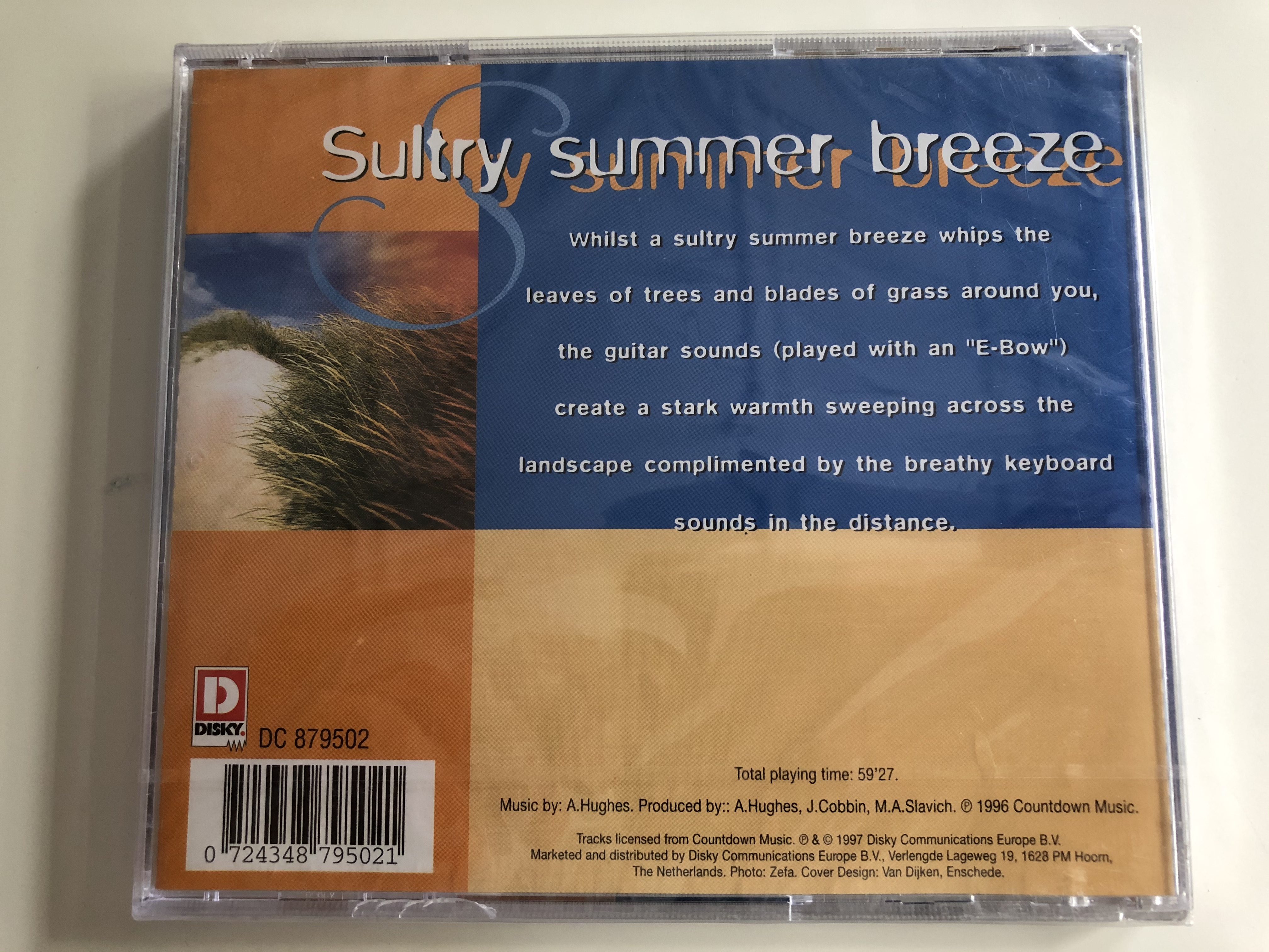 sultry-summer-breeze-the-beauty-of-music-blended-with-the-sensual-sounds-of-nature-to-give-the-ultimate-experience-of-tranquility-and-harmony-disky-audio-cd-1997-dc-879502-2-.jpg