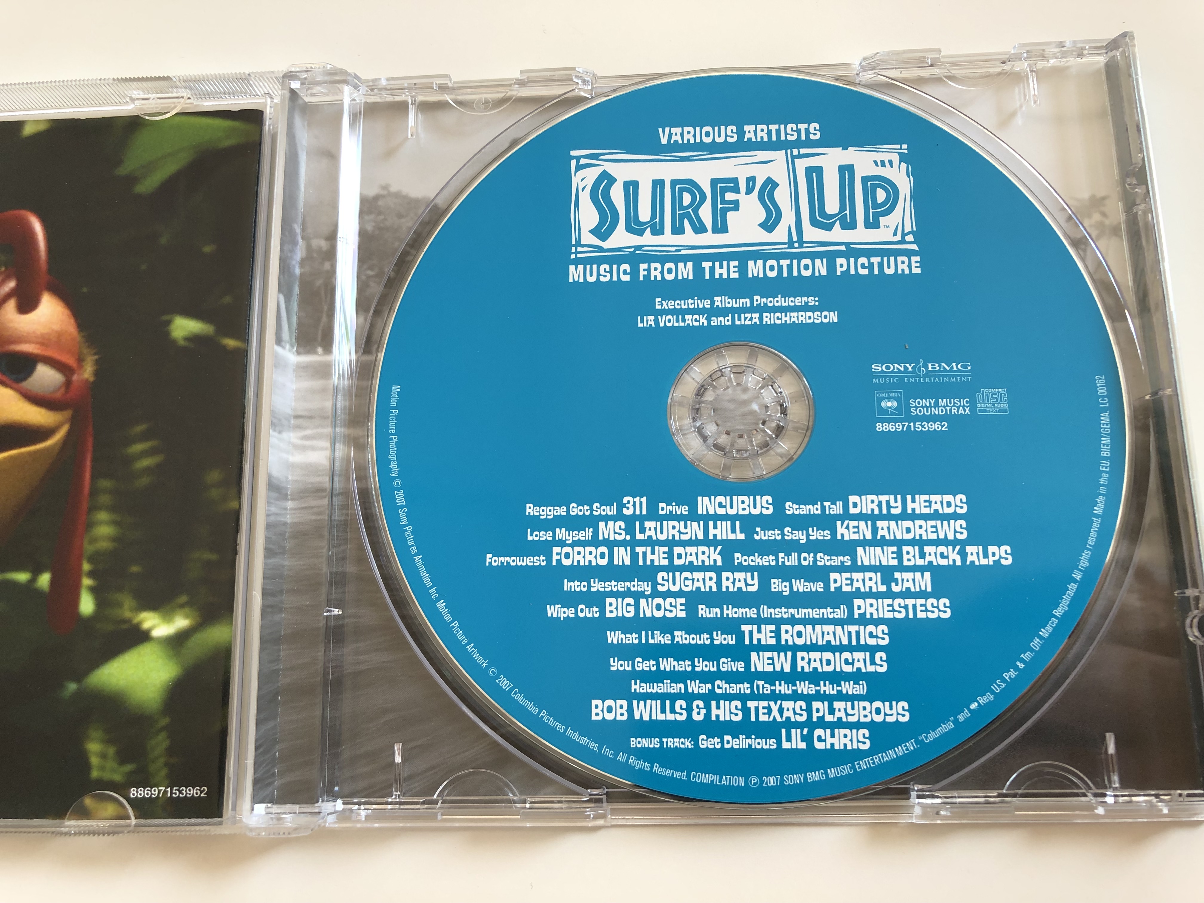 surf-s-up-music-from-the-motion-picture-sony-music-soundtrax-audio-cd-2007-88697153962-2-.jpg