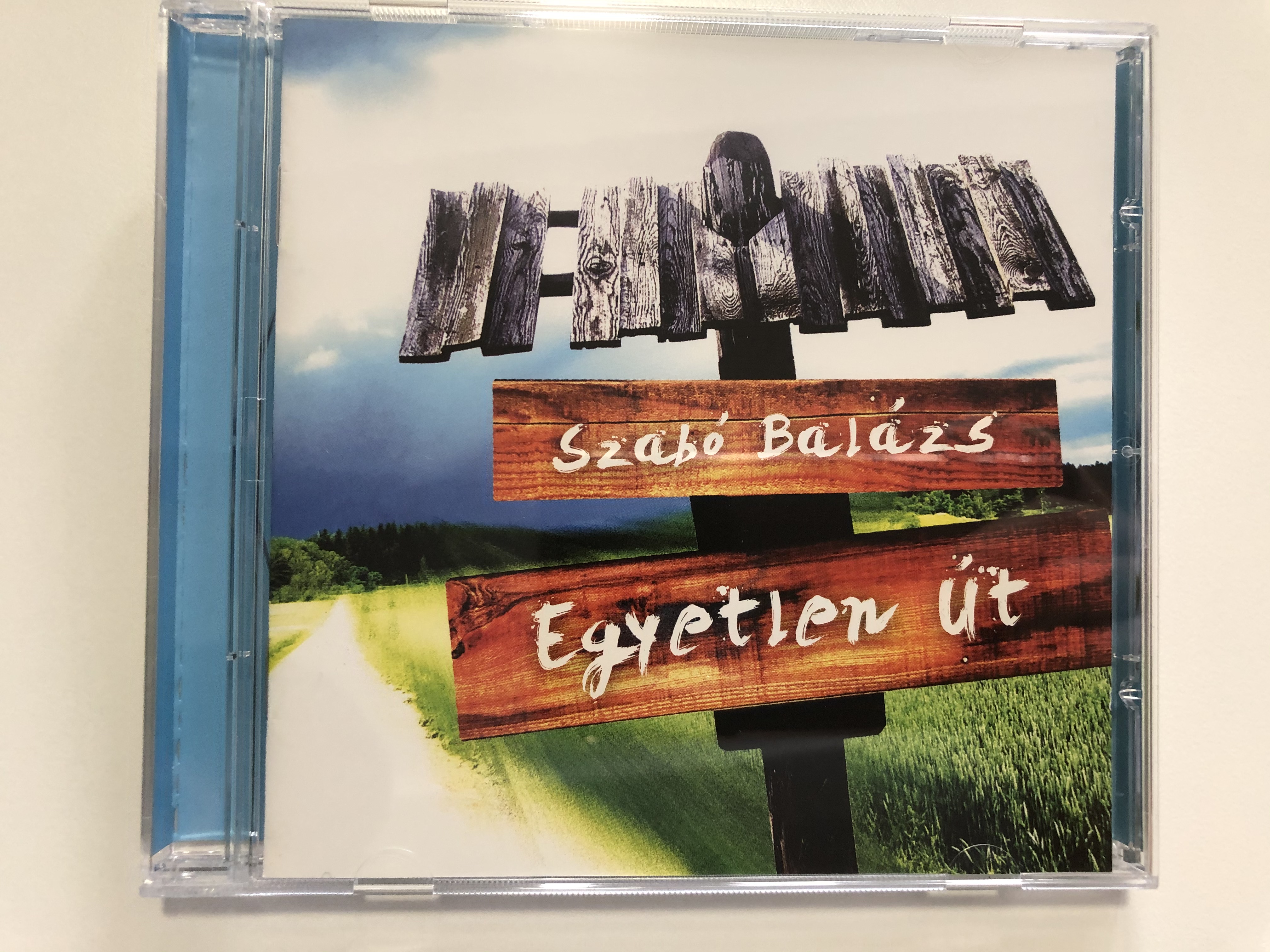 szabo-balazs-egyetlen-ut-szerzoi-kiadas-audio-cd-1-.jpg