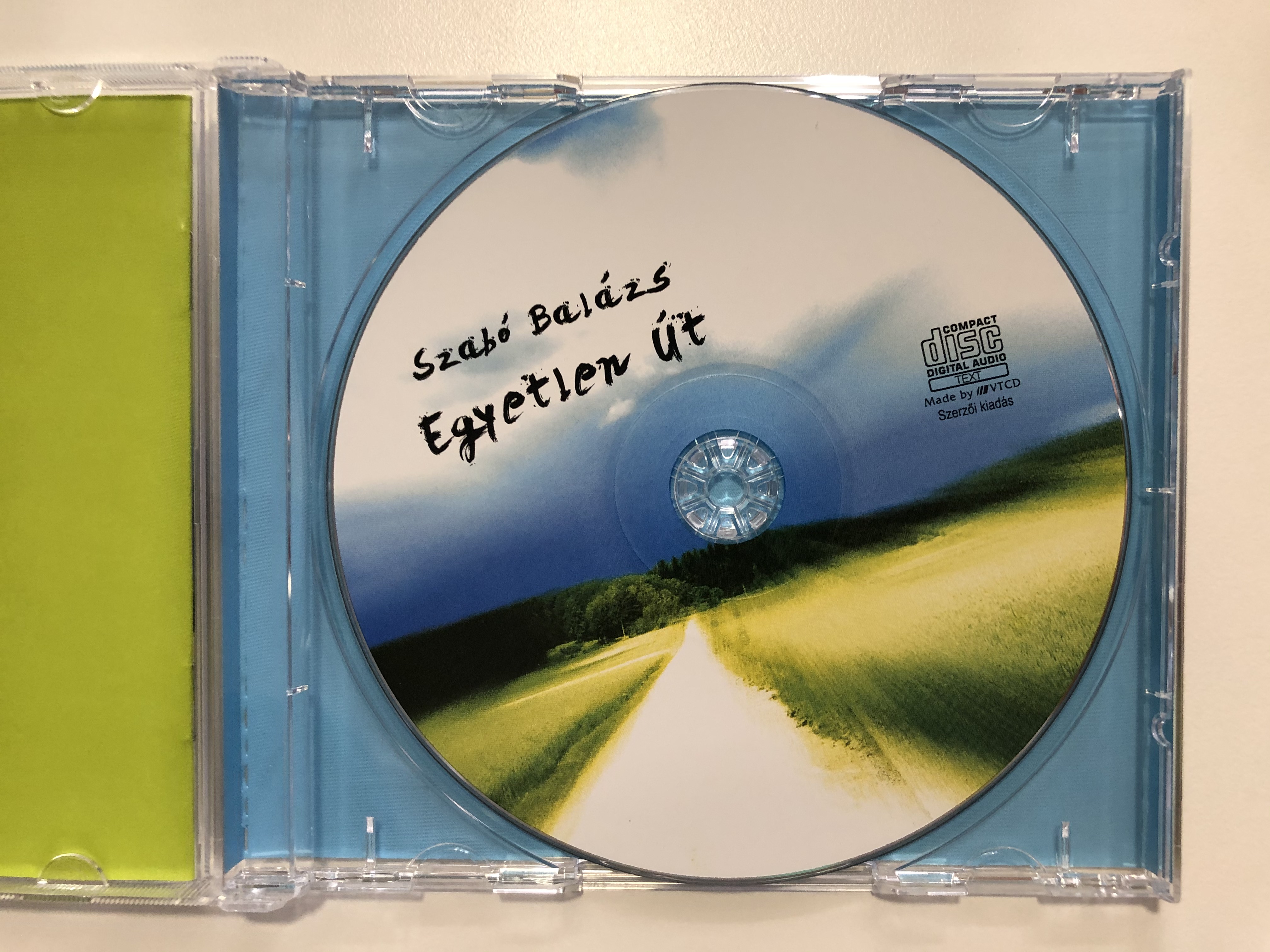 szabo-balazs-egyetlen-ut-szerzoi-kiadas-audio-cd-3-.jpg