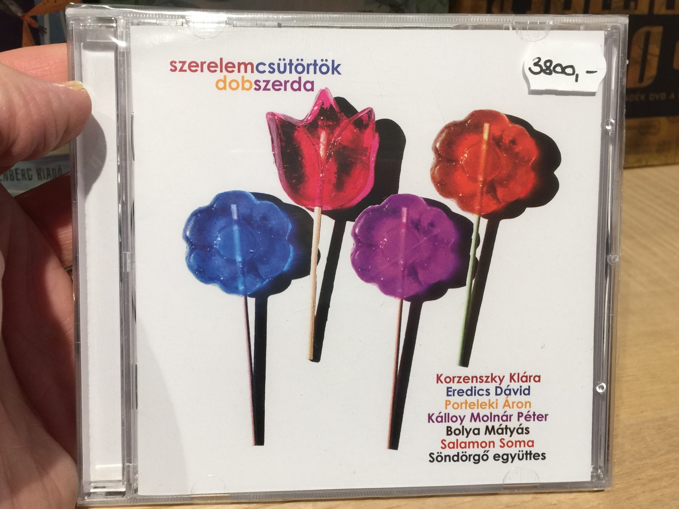 szerelemcs-t-rt-k-dobszerda-korzenszky-kl-ra-eredics-david-porteleki-aron-kalloy-molnar-peter-bolya-matyas-salamon-soma-sondorgo-egyuttes-folk-eur-pa-audio-cd-2012-fecd-057-1-.jpg