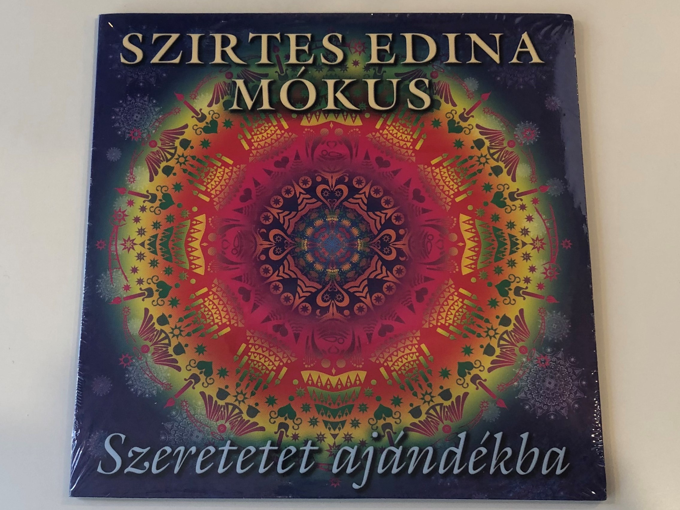szirtes-edina-mokus-szeretetet-ajandekba-gryllus-audio-cd-2014-gcd-149-1-.jpg