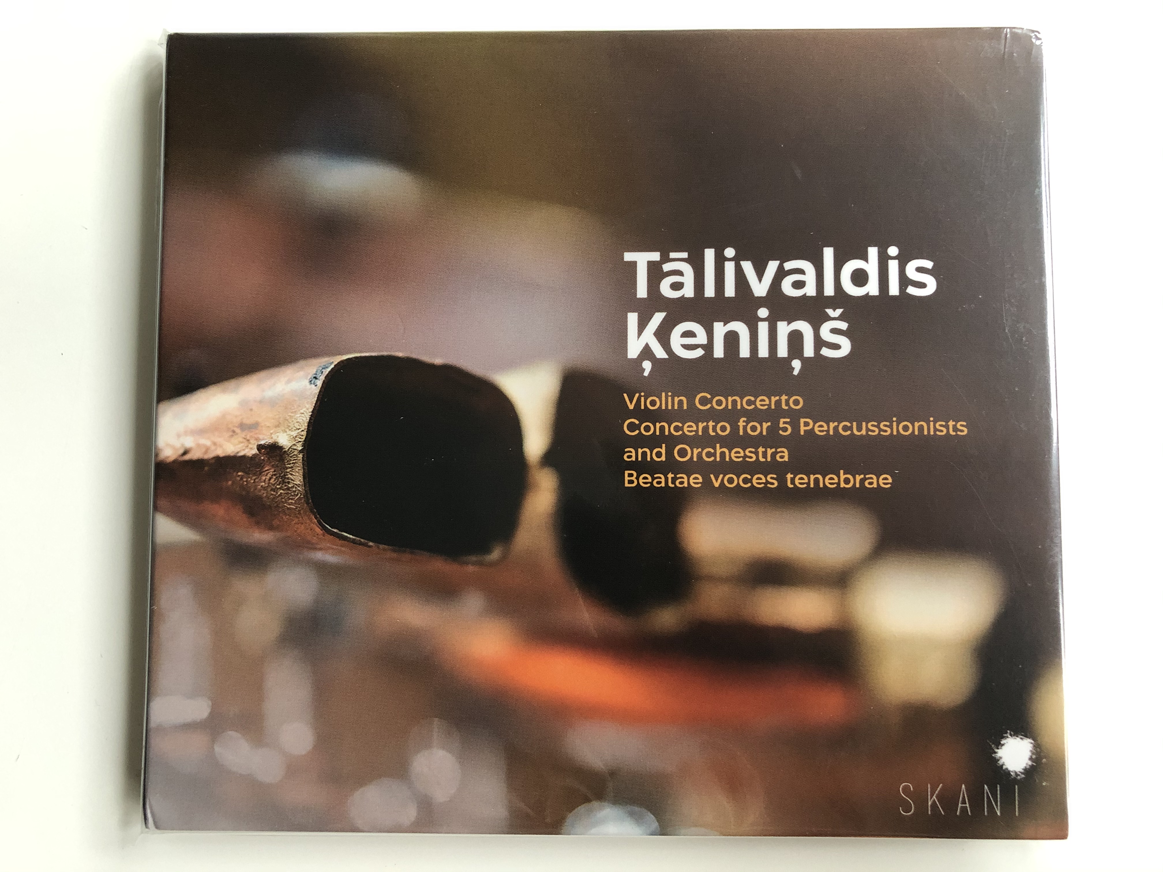 t-livaldis-eni-violin-concerto.-concerto-for-5-percussionsist-and-orchestra-breatae-voces-tenebrae-lmicskani-audio-cd-2020-lmicskani-088-1-.jpg