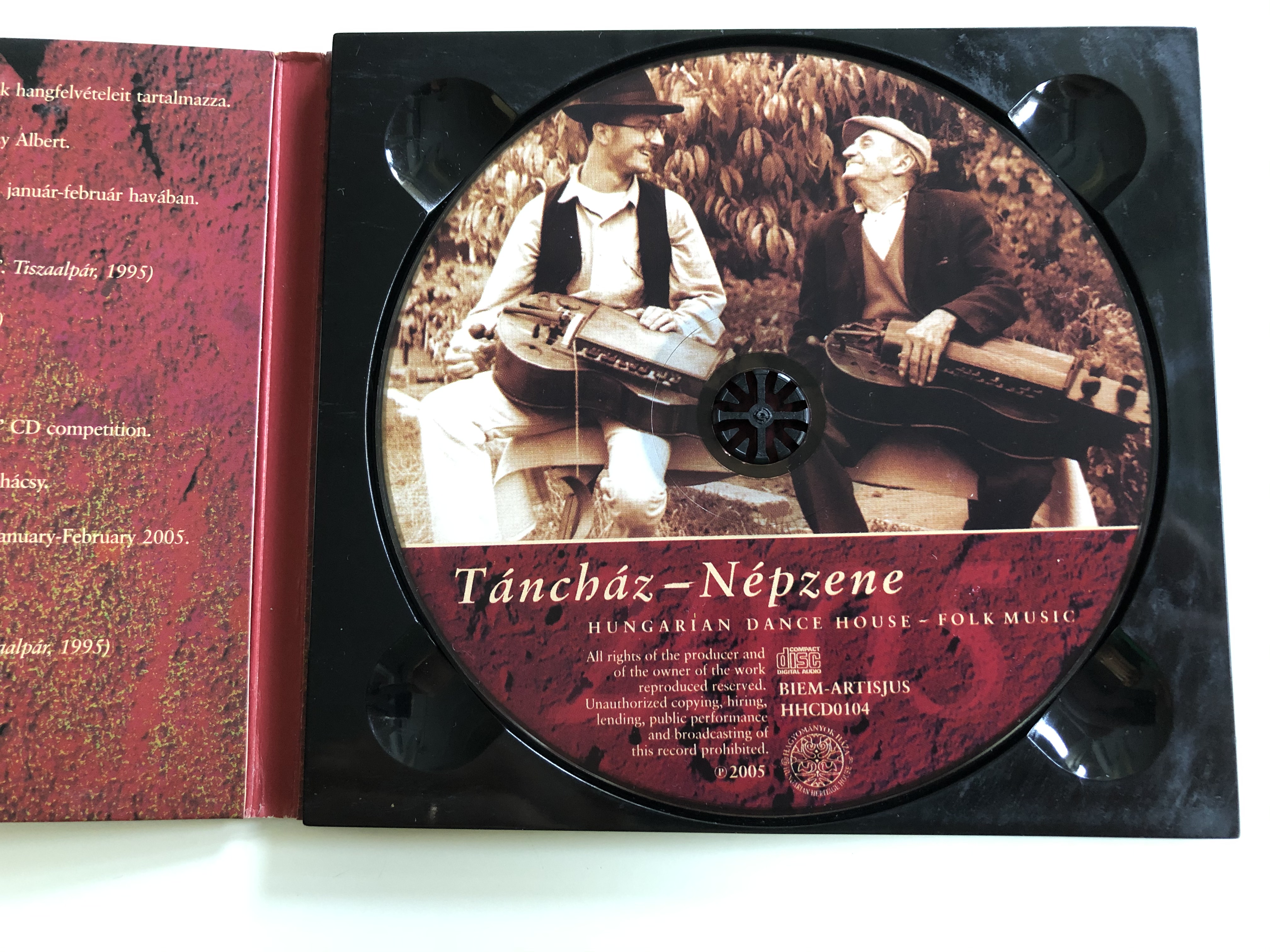 t-nch-z-n-pzene-2005-hungarian-dance-house-folk-music-hagyom-nyok-h-za-audio-cd-2005-hhcd0104-3-.jpg