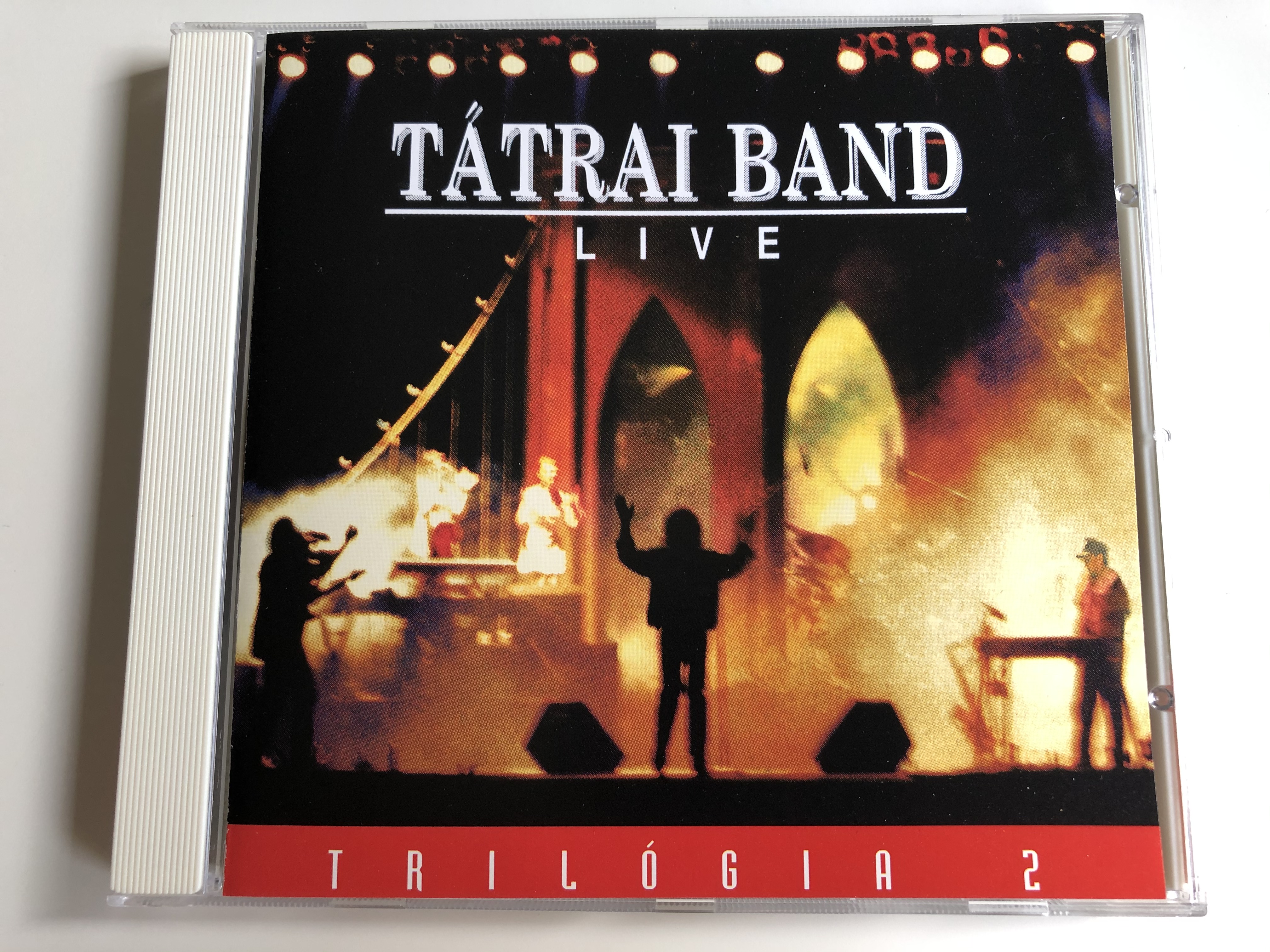 t-trai-band-live-magneoton-audio-cd-0630-16848-2-1-.jpg