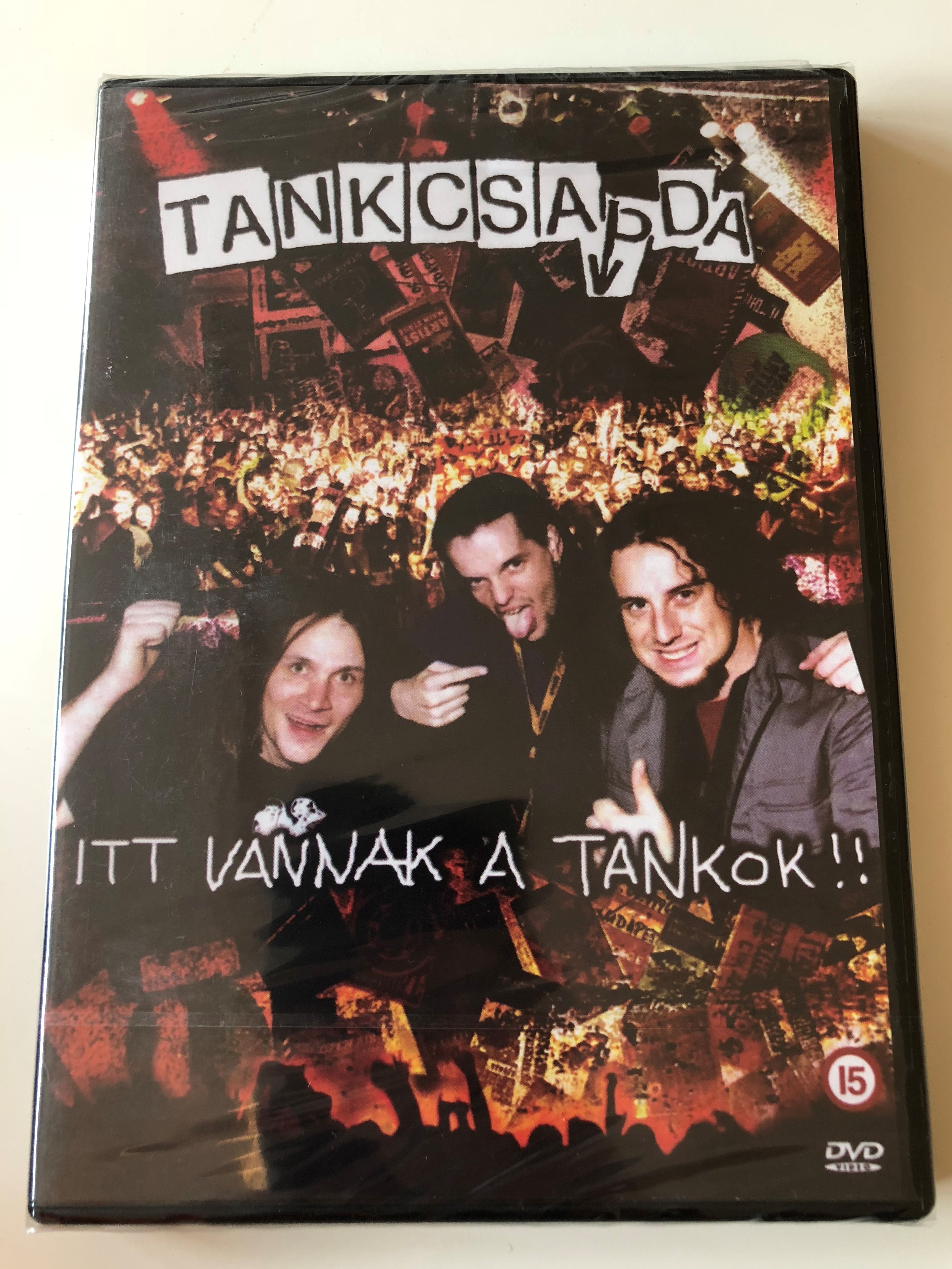 tankcsapda-itt-vannak-a-tankok-dvd-2003-concert-tour-movie-turn-film-1-.jpg