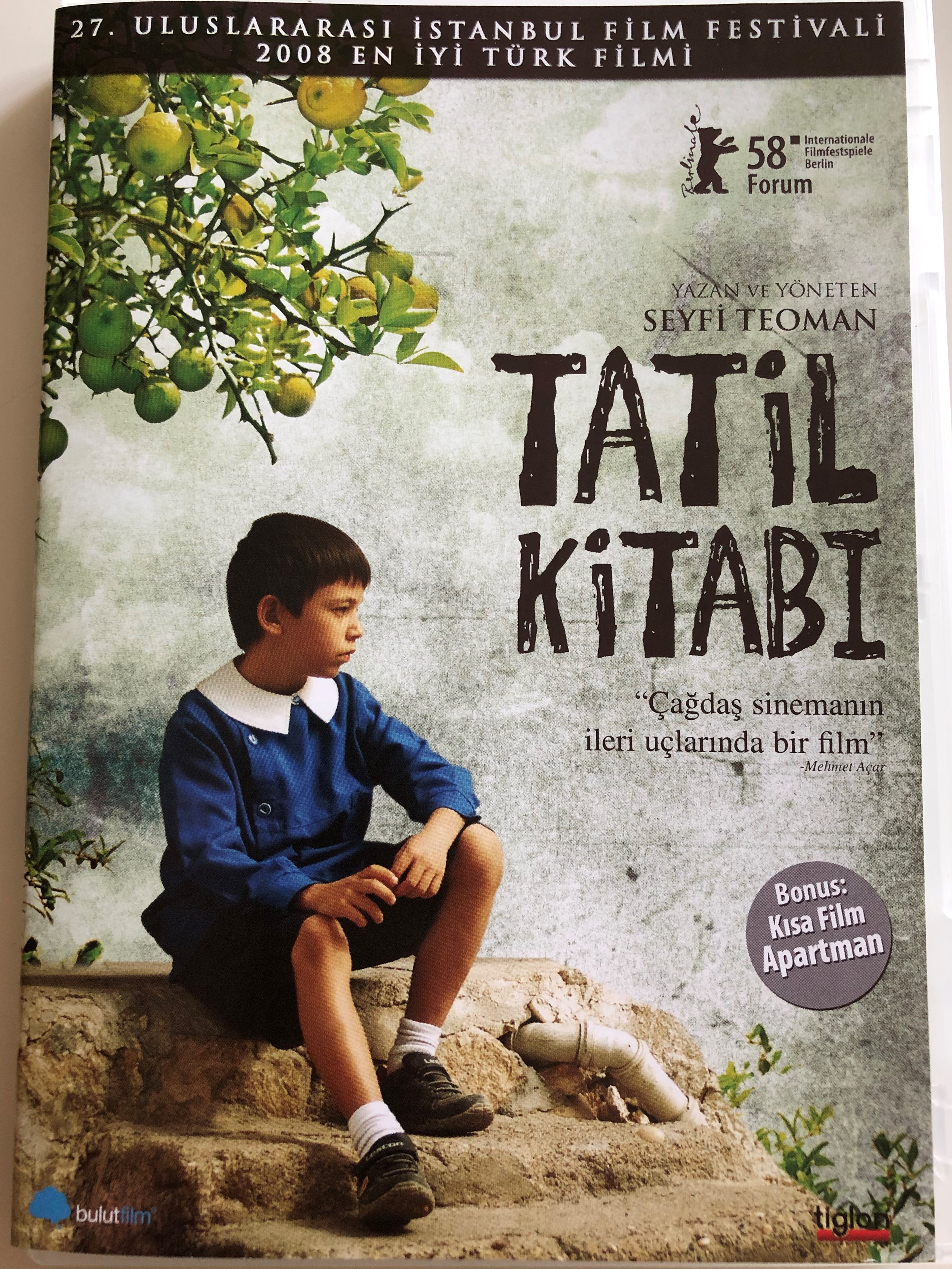 tatil-kitabi-dvd-2008-holiday-album-directed-by-seyfi-teoman-starring-taner-birsel-tayfun-gunay-harun-ozuag-ayten-tokun-osman-inan-turkish-film-1-.jpg
