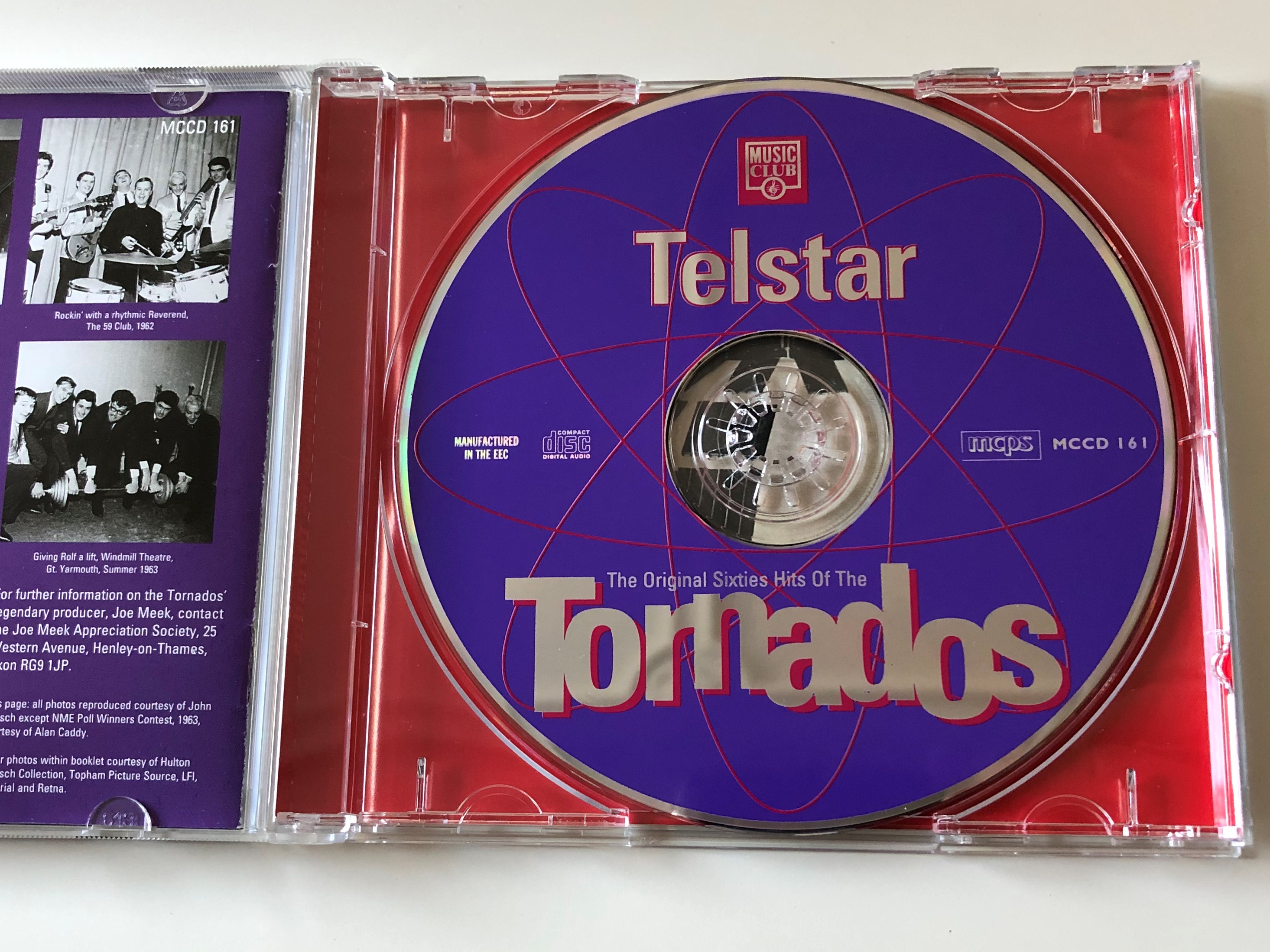 telstar-the-original-sixties-hits-of-the-tornados-20-classics-including-telstar-jungle-fever-globetrotter-robot-the-ice-cream-man-dragonfly-ridin-the-wind-and-many-more-music-club-6-.jpg