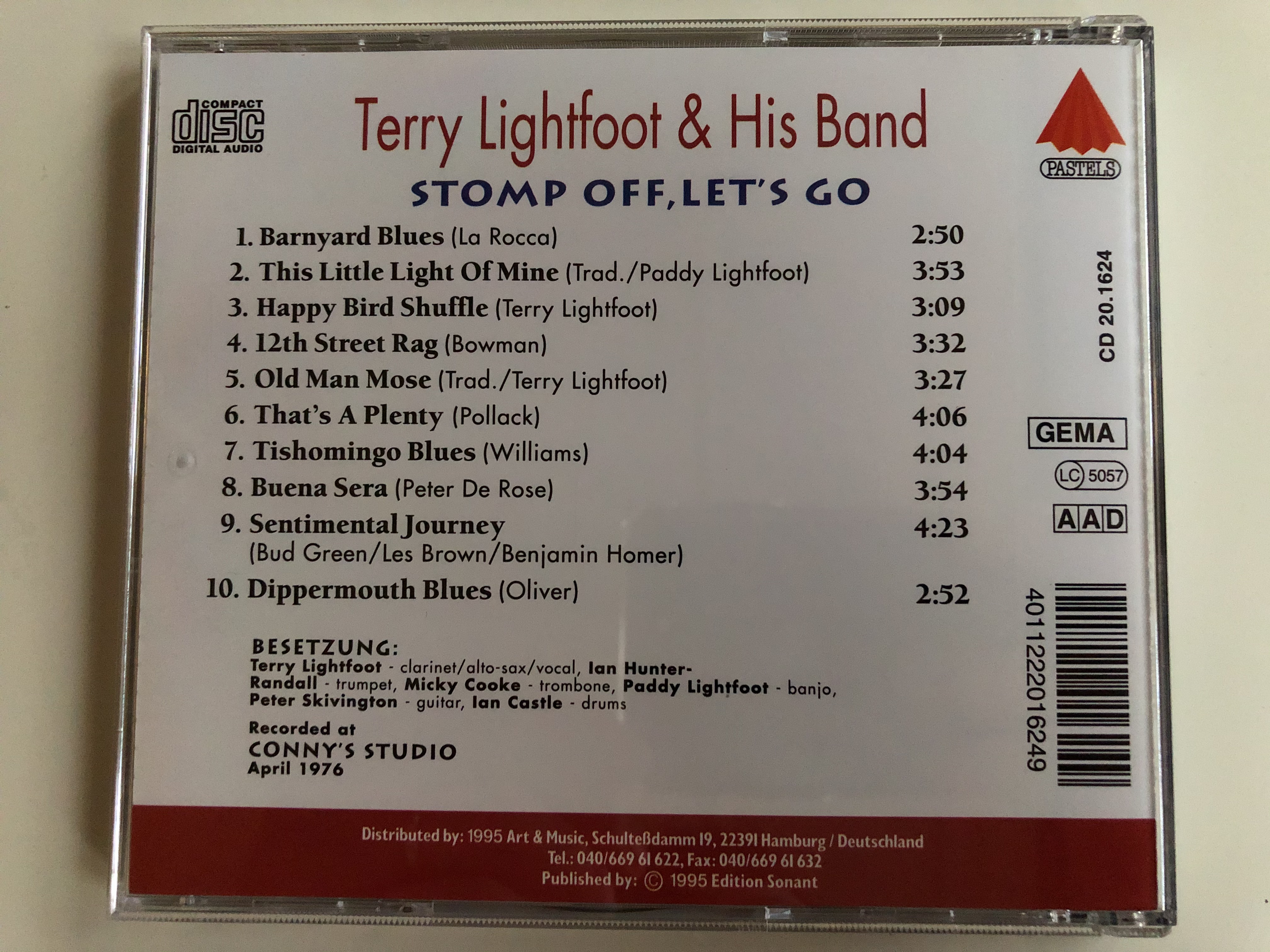 terry-lightfoot-his-band-stomp-off-let-s-go-buena-serra-happy-bird-shuffle-that-s-a-plenty-sentimental-journey-u.a.-digital-remastered-jazz-edition-pastels-audio-cd-1995-cd-20-3-.jpg