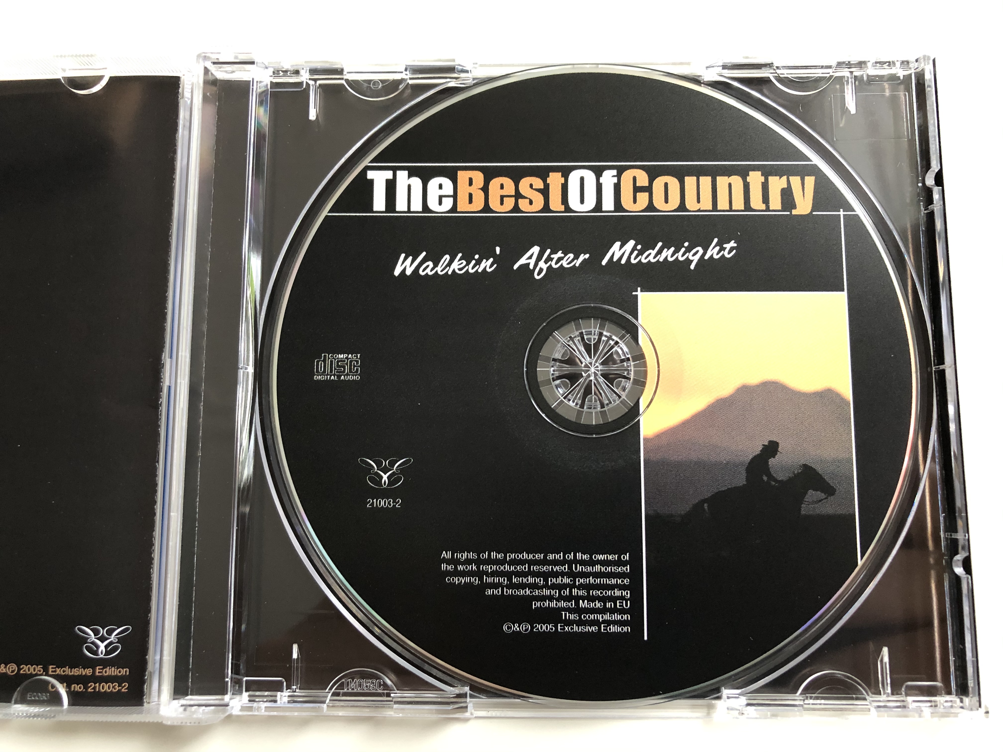 the-best-of-country-walkin-after-midnight-rose-garden-wings-of-a-dove-rawhide-moonlight-gambler-and-many-more-exclusive-edition-audio-cd-2005-21003-2-4-.jpg