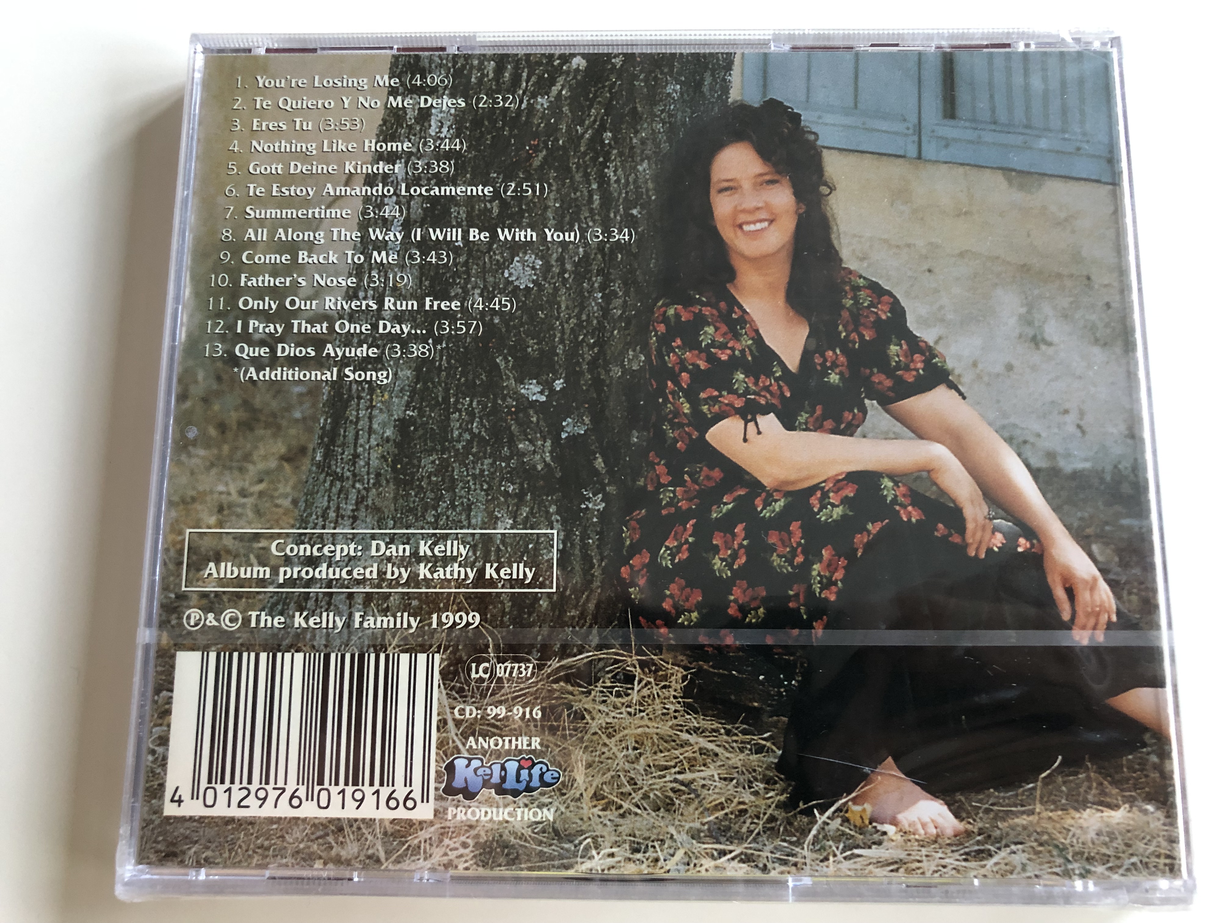 the-best-of-kathy-kelly-the-kelly-family-audio-cd-1999-including-5-new-songs-cd-99-916-2-.jpg