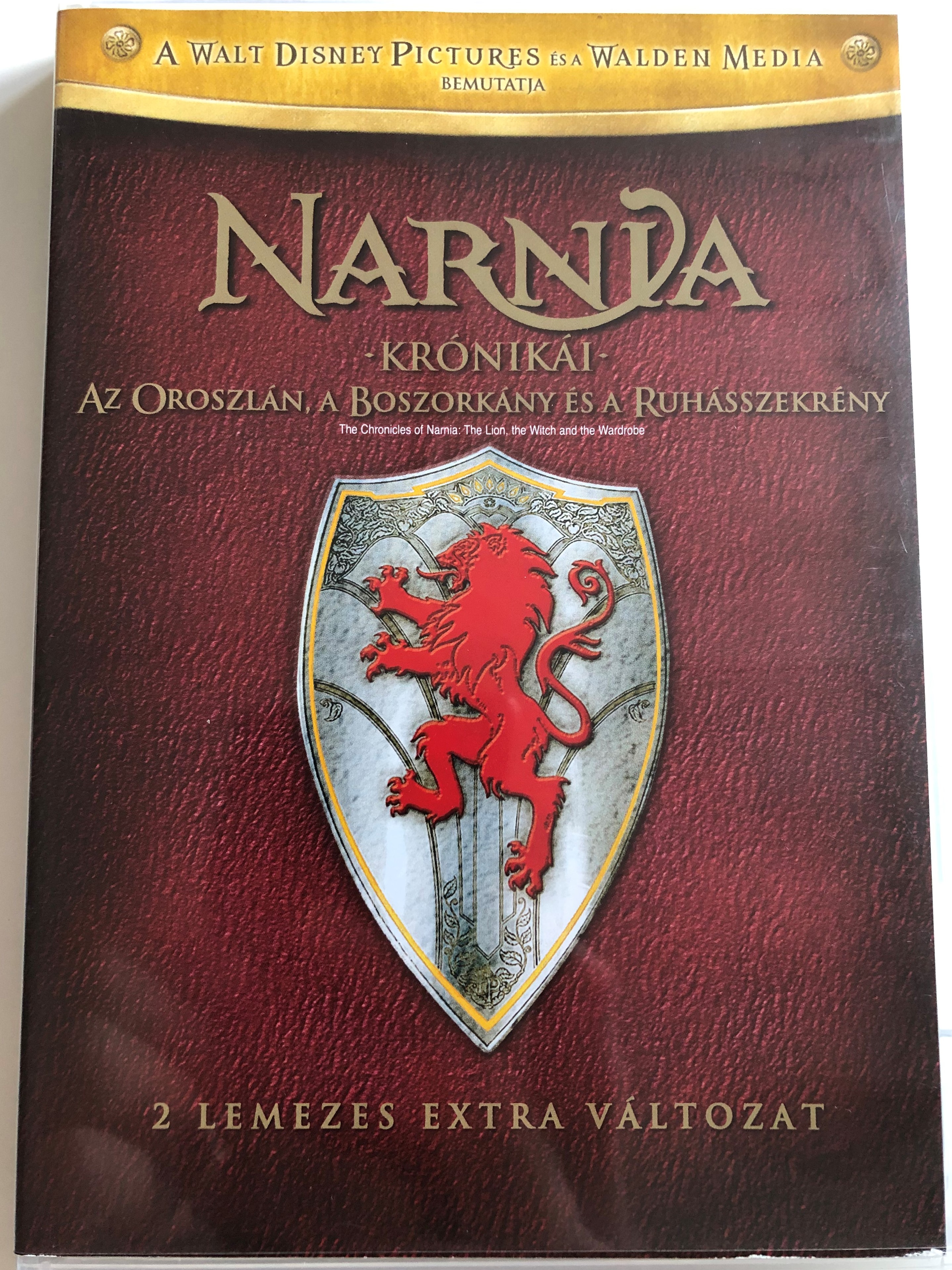 the-chronicles-of-narnia-the-lion-the-witch-and-the-wardrobe-2x-dvd-extra-edition-1.jpg