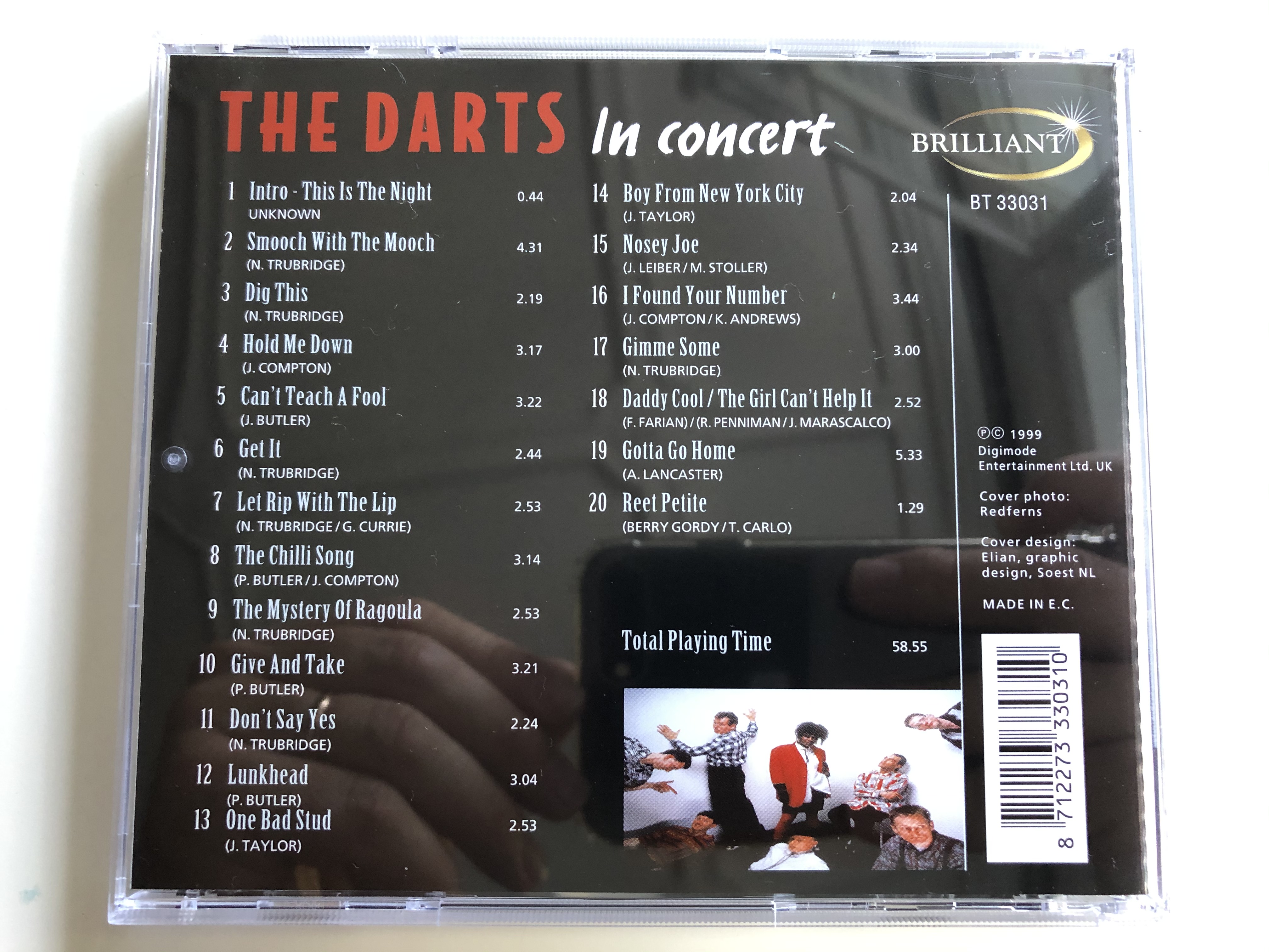 the-darts-in-concert-daddy-coolthe-girl-can-t-help-it-gimme-some-boy-from-new-york-city-dig-this-and-many-others-brilliant-audio-cd-1999-bt33031-5-.jpg