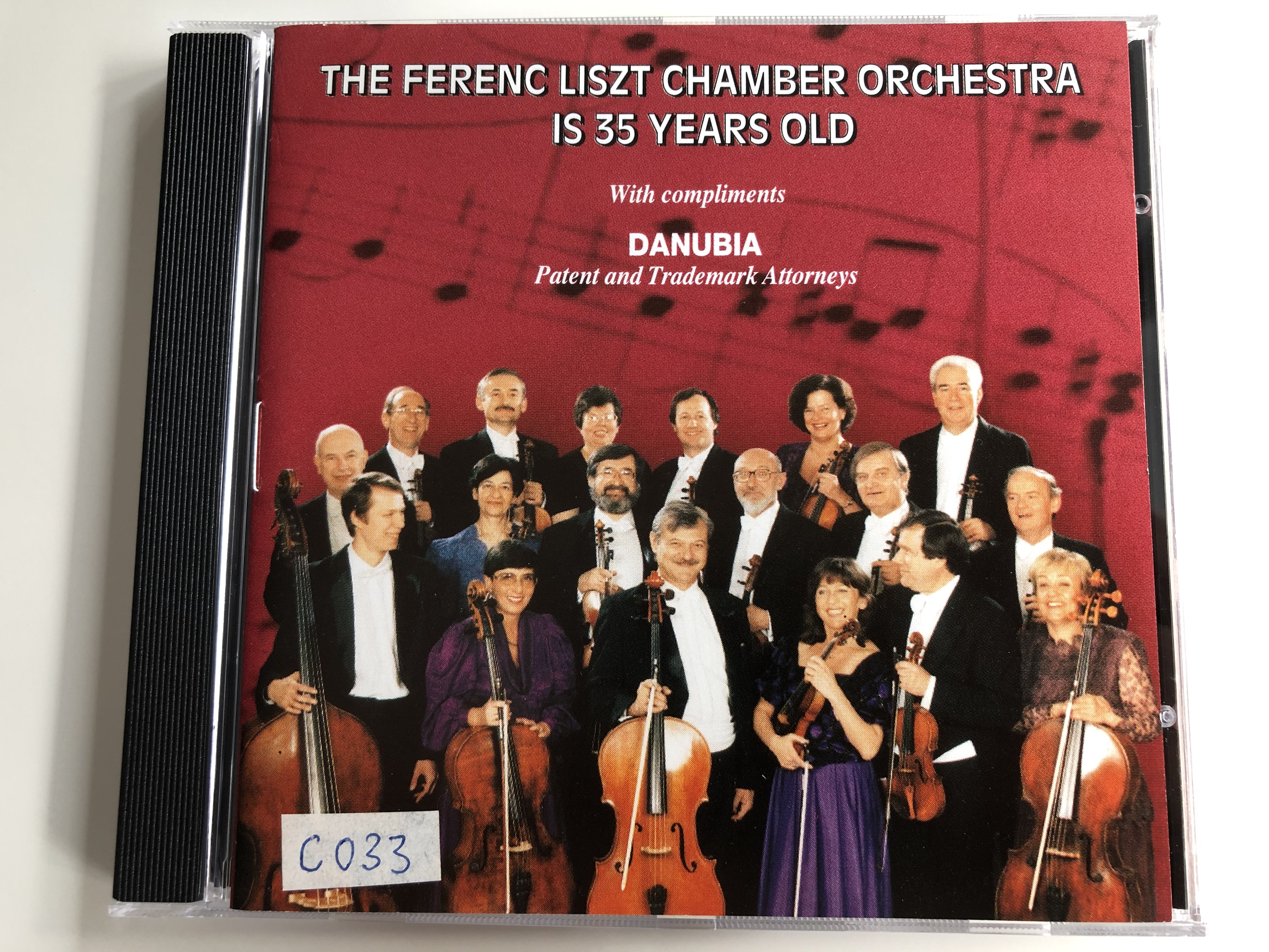 the-ferenc-liszt-chamber-orchestra-is-35-years-old-with-compliments-danubia-patent-and-trademark-attorneys-danubia-audio-cd-1998-lcfo-002-1-.jpg