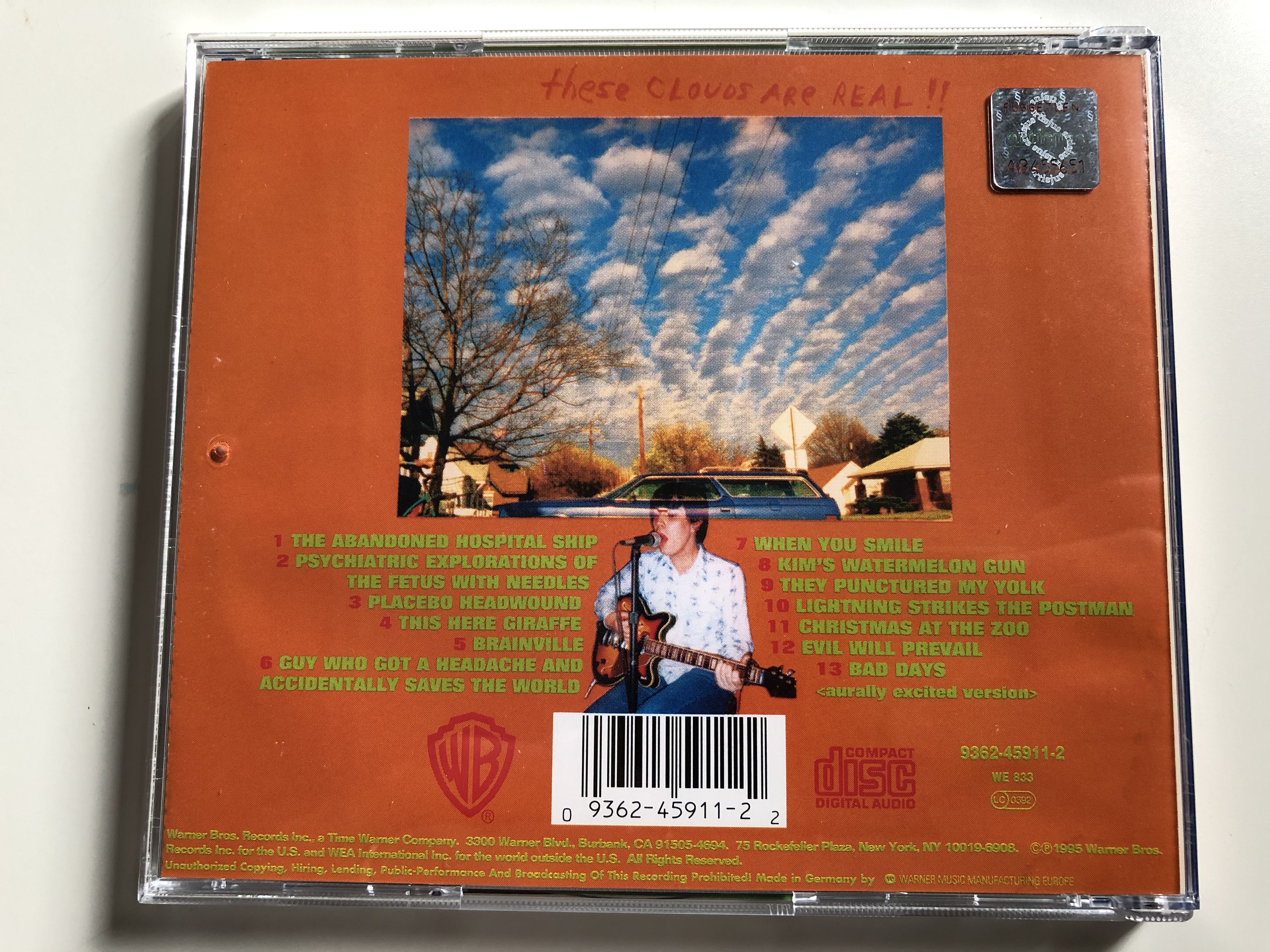 the-flaming-lips-clouds-taste-metallic-warner-bros.-records-audio-cd-1995-9362-45911-2-4-.jpg