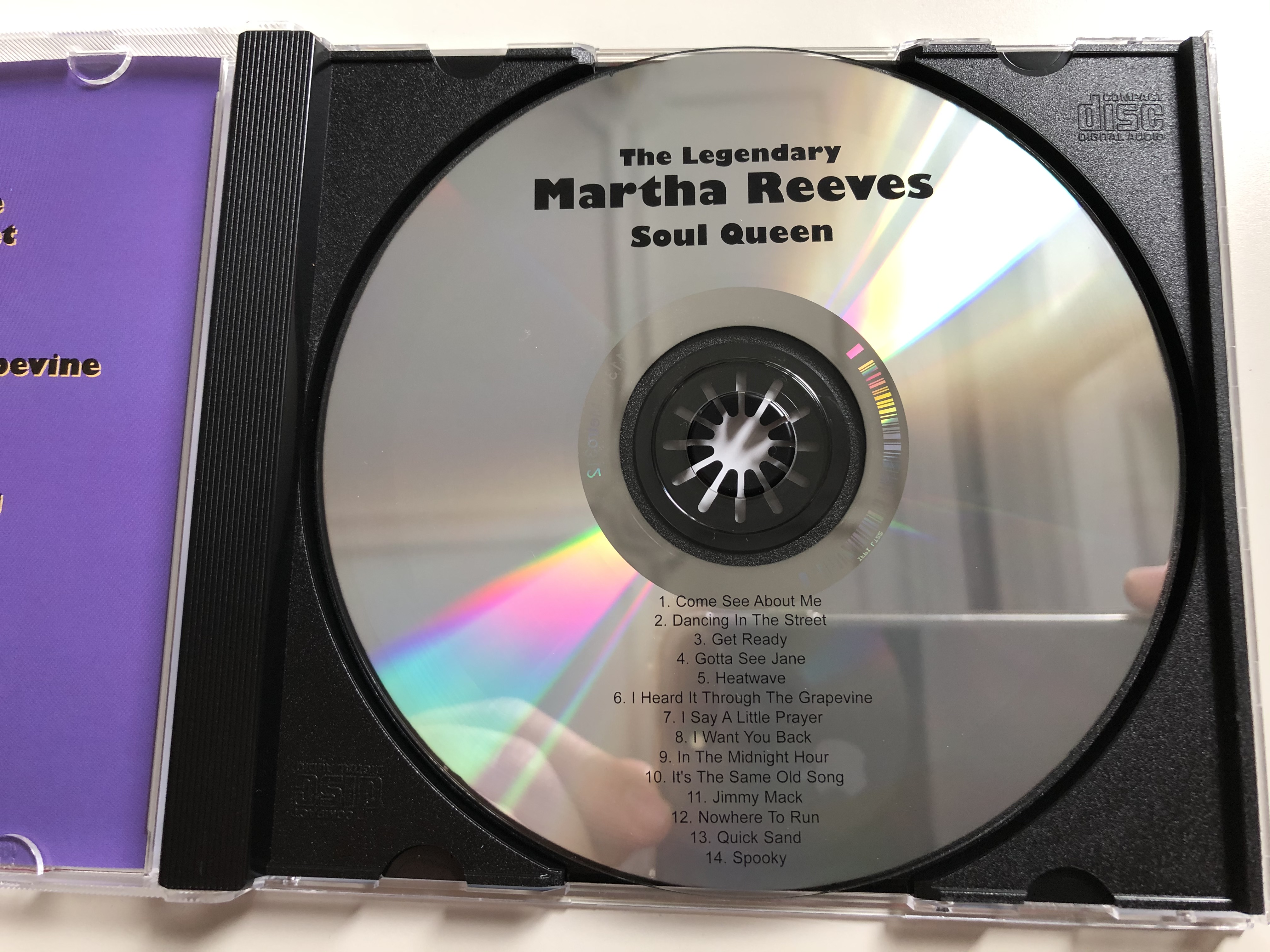 the-legendary-martha-reeves-soul-queen-dressed-to-kill-audio-cd-2000-metro312-3-.jpg