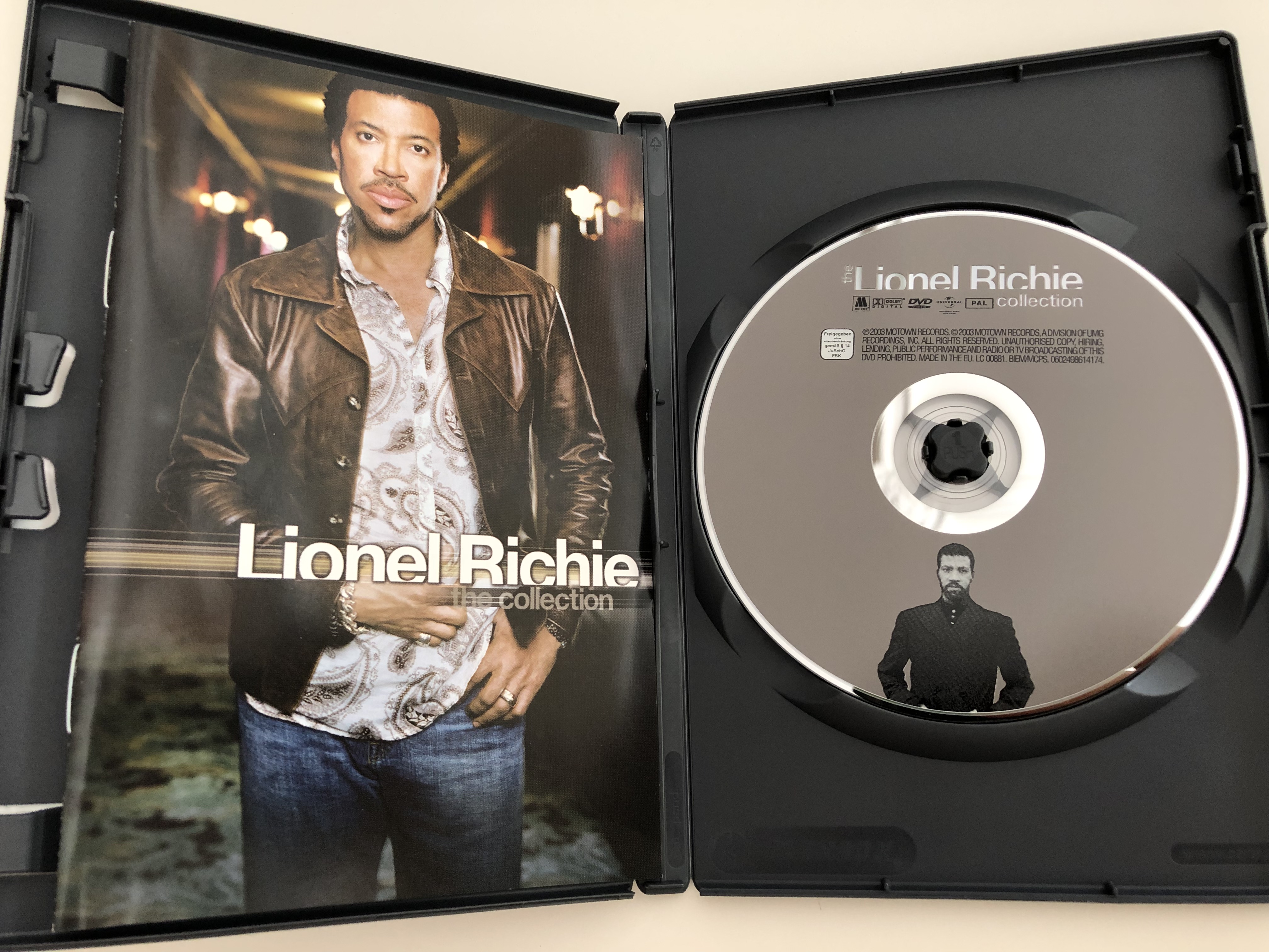 the-lionel-richie-collection-dvd-2003-with-bonus-material-motown-records-2-.jpg