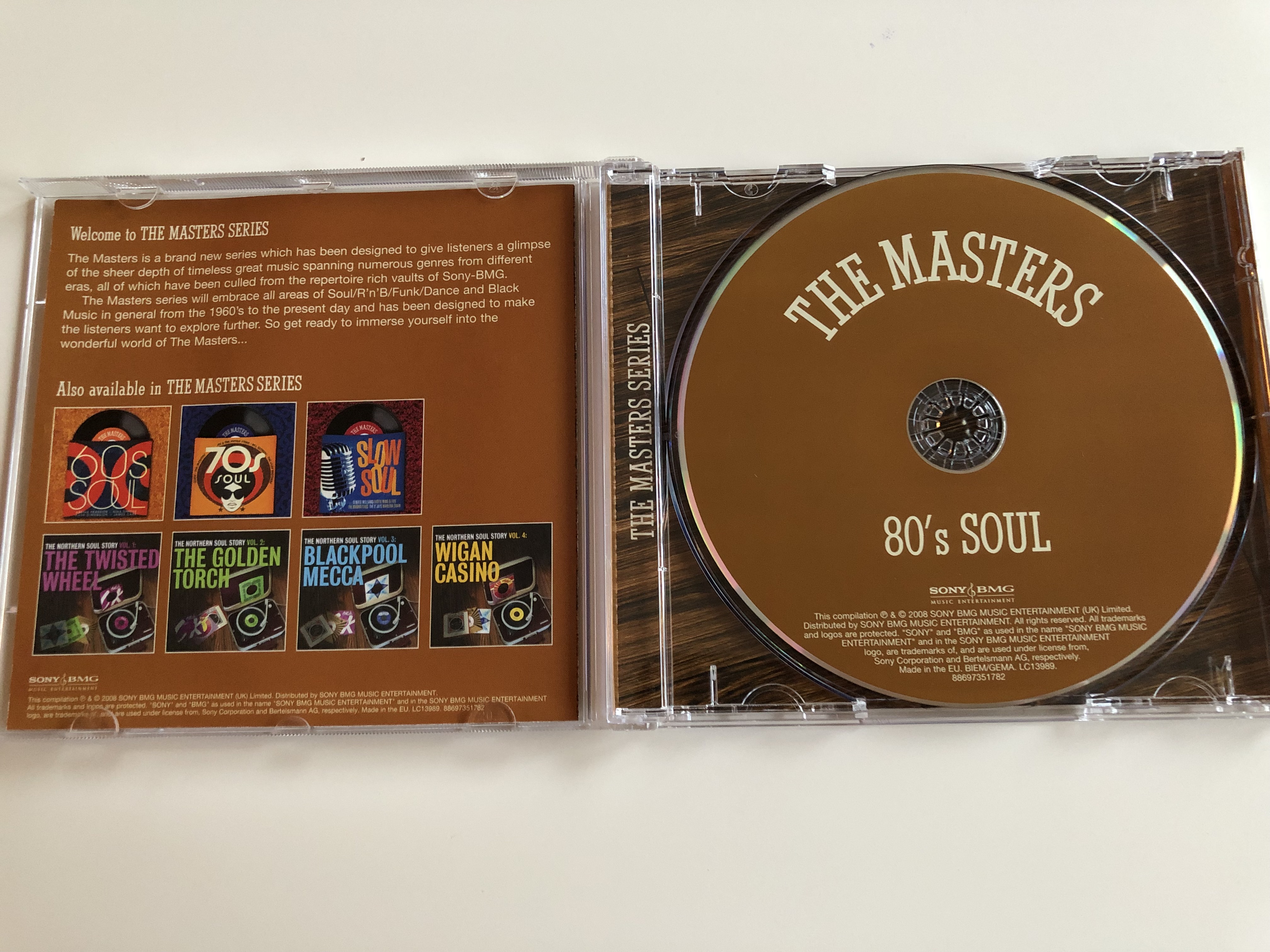 the-masters-80s-soul-luther-vandross-gladys-knight-the-pips-marvin-gaye-the-staple-singers-sony-bmg-music-entertainment-audio-cd-2008-88697351782-3-.jpg