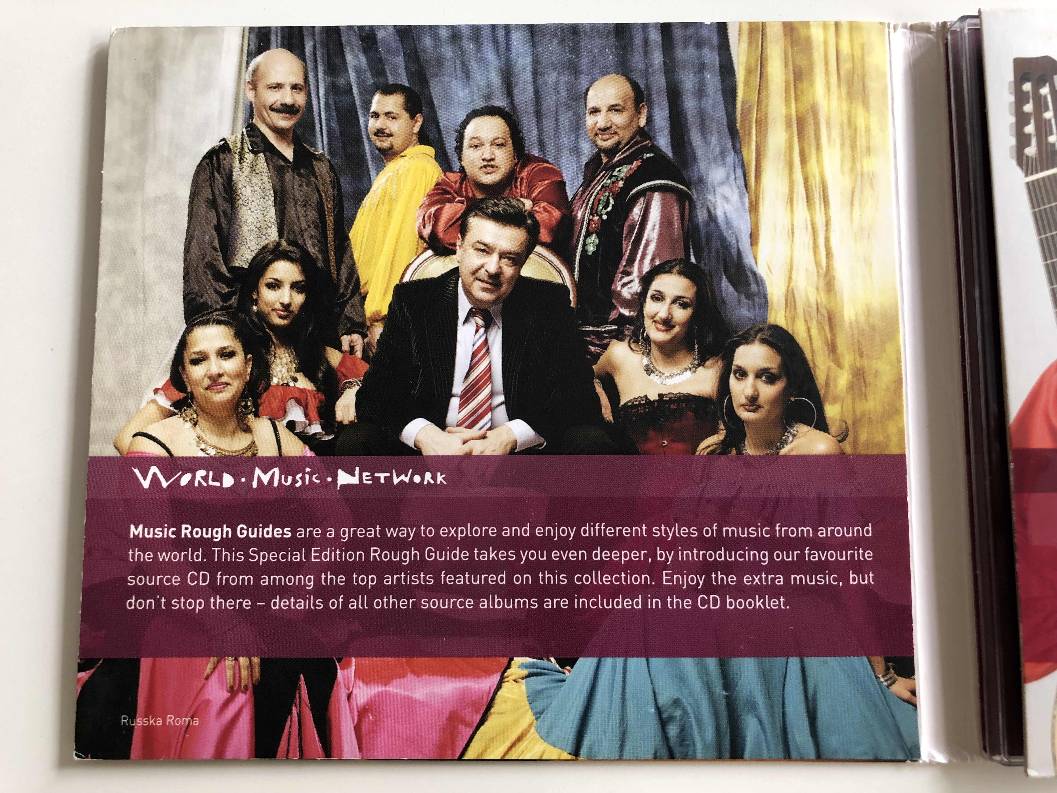 the-rough-guide-to-the-music-of-russian-gypsies-2x-audio-cd-special-edition-with-previously-unreleased-cd-by-kolpakov-duo-rgnet1214-cd-rough-guides-2010-2-.jpg