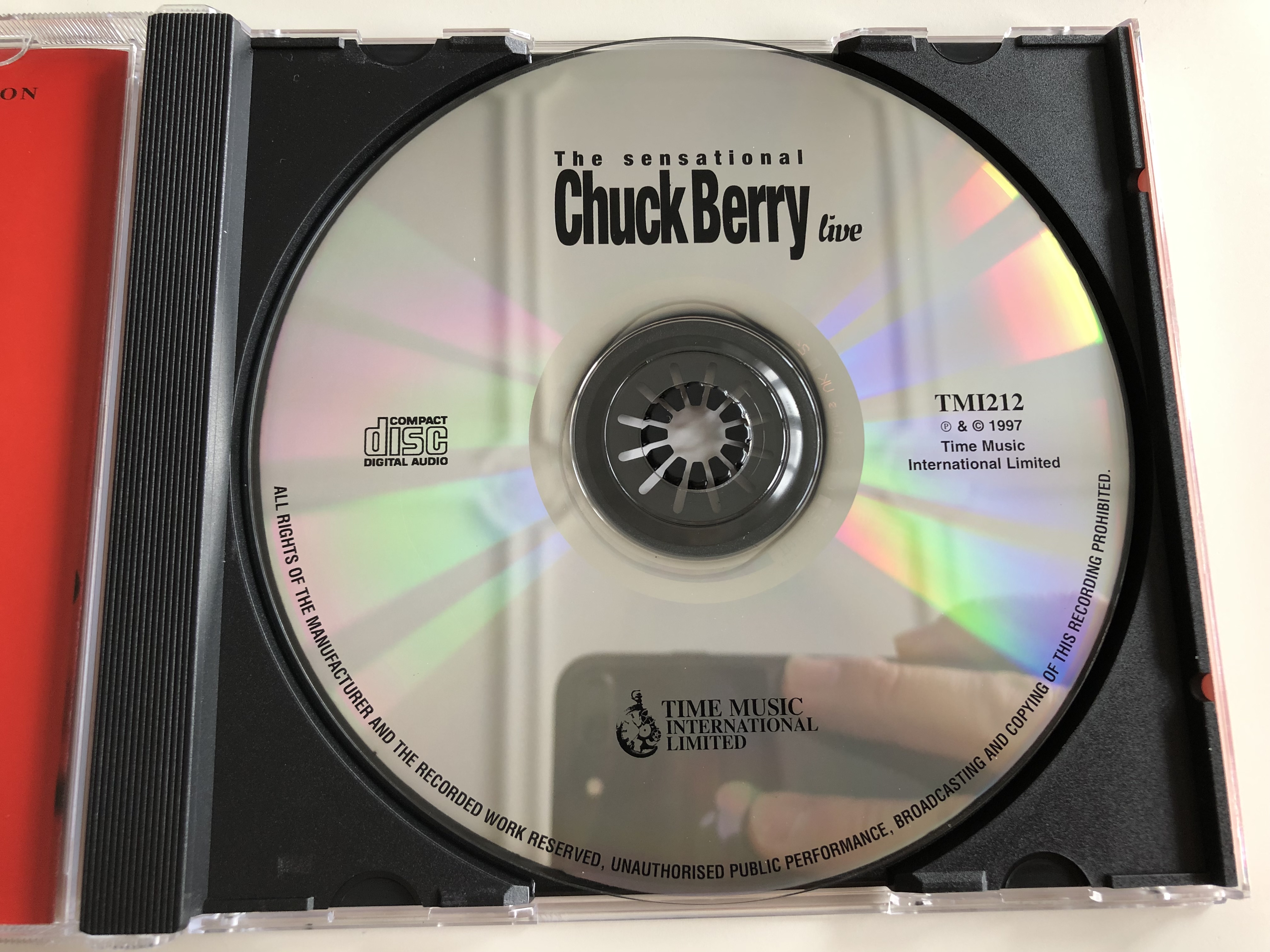 the-sensational-chuck-berry-live-nadine-memphis-tennessee-maybellene-in-the-wee-hours-audio-cd-1997-tmi212-3-.jpg