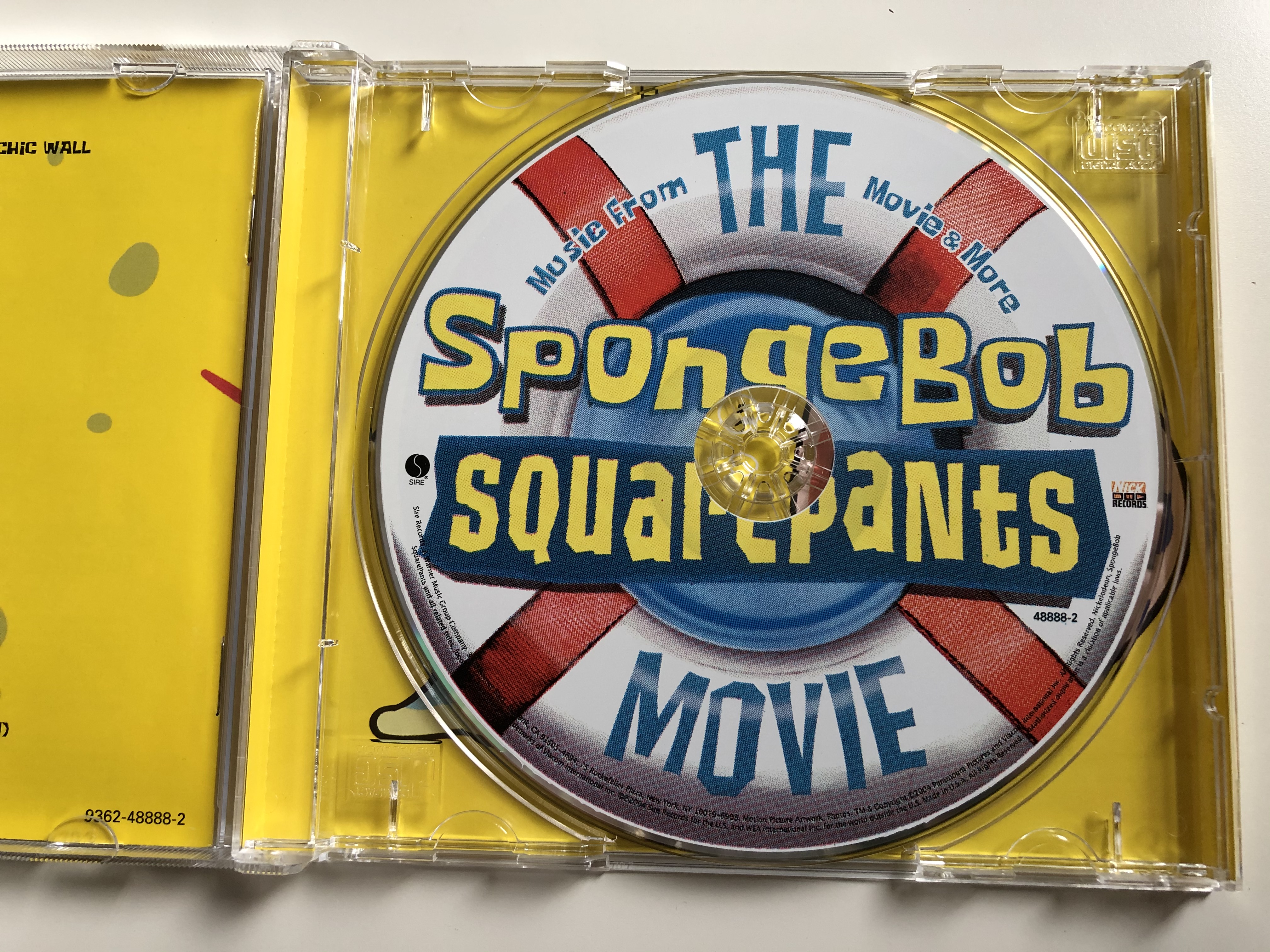 the-spongebob-squarepants-movie-music-from-the-movie-and-more...-sire-audio-cd-2004-9362-48888-2-3-.jpg