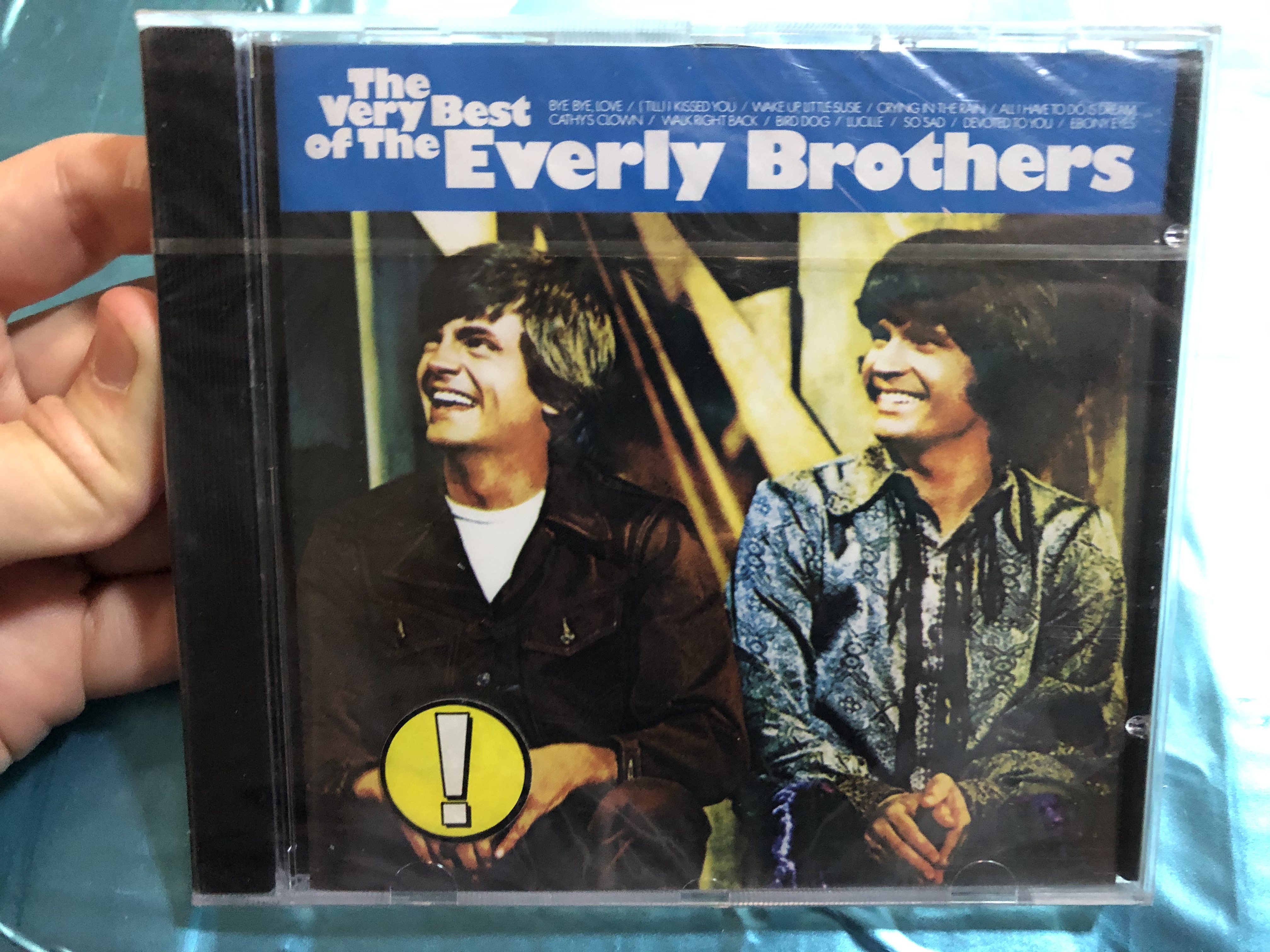 the-very-best-of-the-everly-brothers-bye-bye-love-til-i-kissed-you-wake-up-little-susie-crying-in-the-rain-all-i-have-to-do-is-dream-cathy-s-clown-walk-right-back-bird-dog-lucille-1-.jpg
