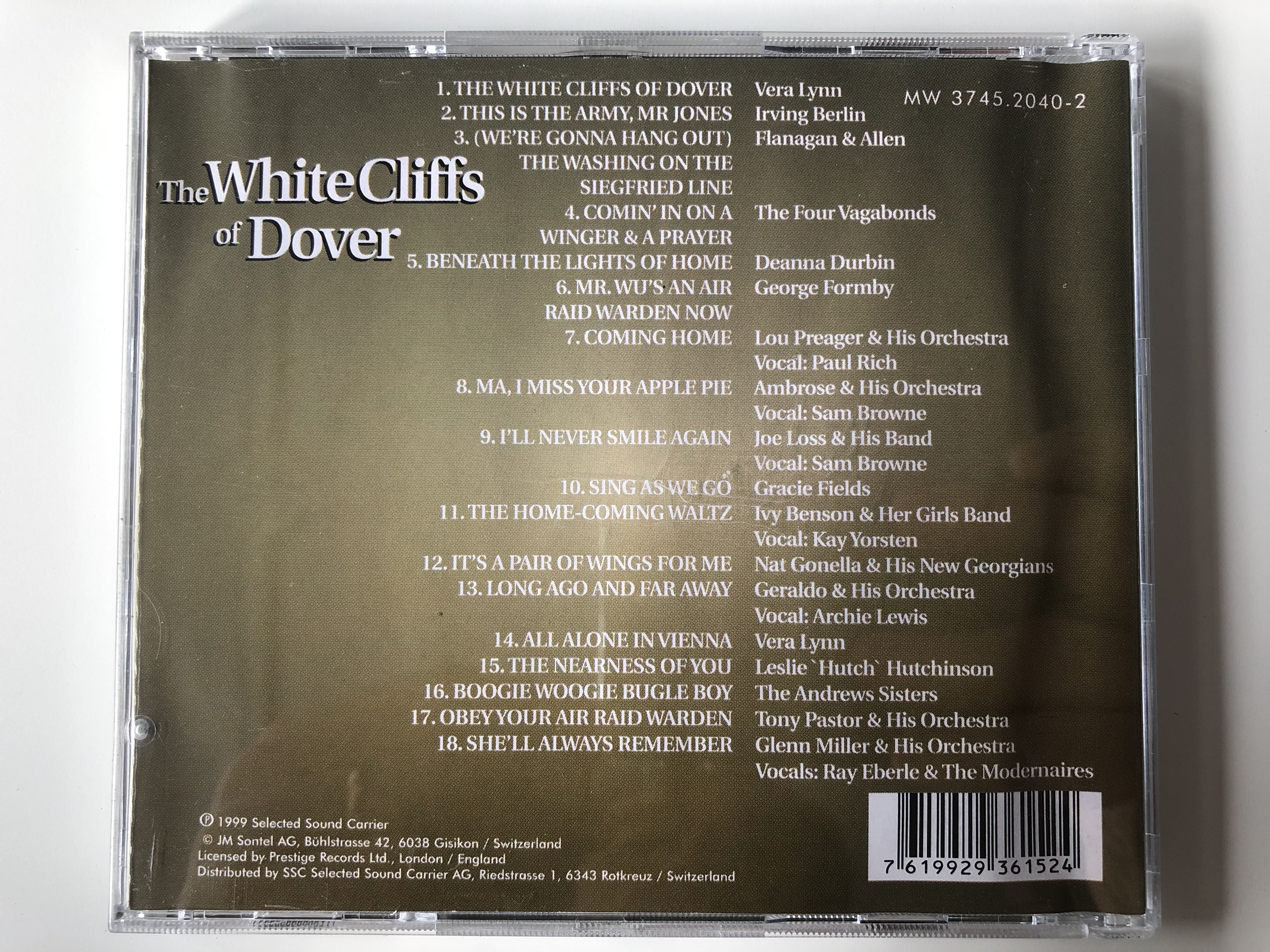 the-white-cliffs-of-dover-featuring-vera-lynn-gracie-fields-andrews-sisters-george-formby-flanagan-allen-many-more-musicworld-audio-cd-1999-mw-3745-4-.jpg