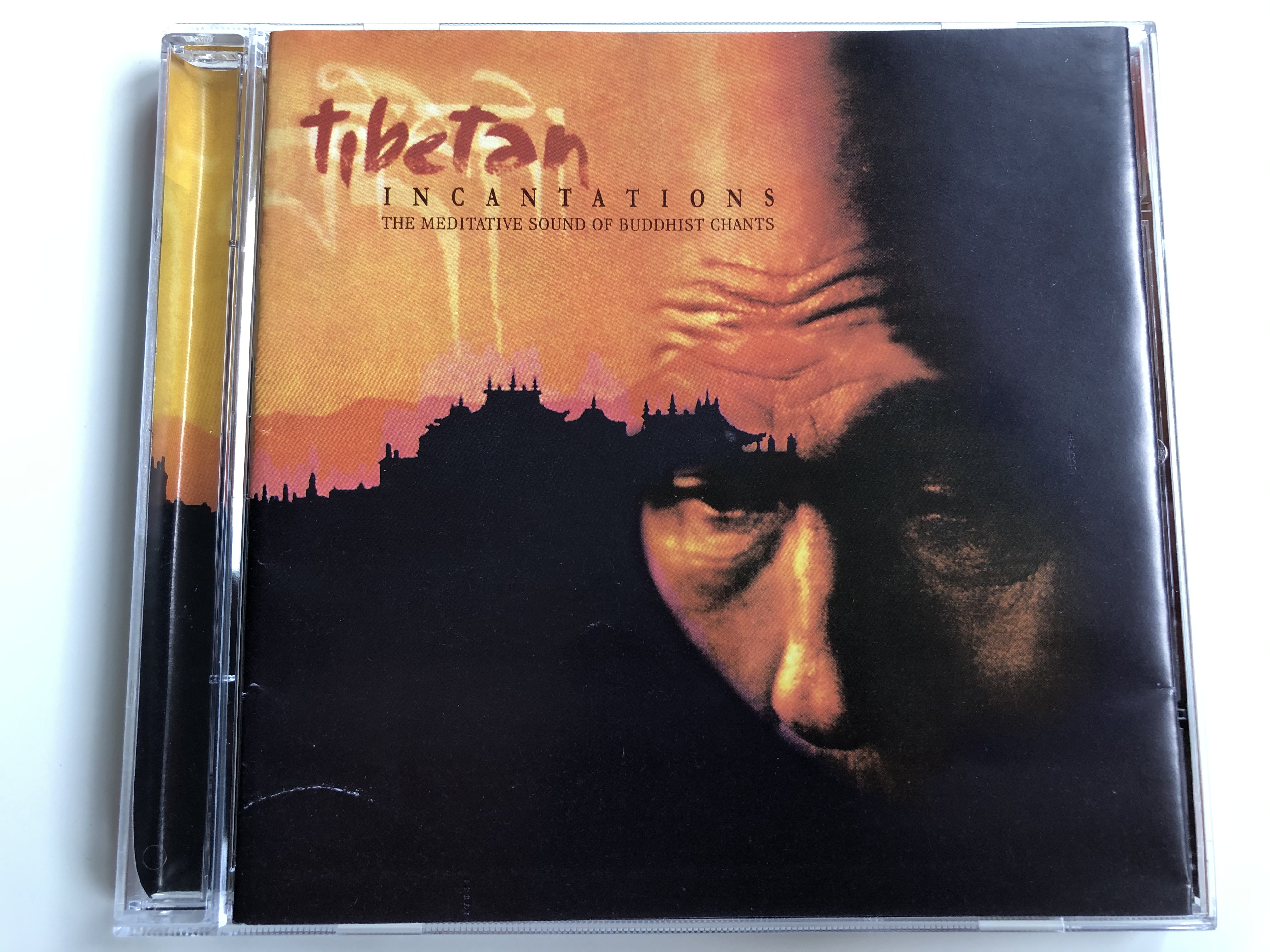 tibetan-incantations-the-meditative-sound-of-buddhist-chants-music-club-audio-cd-cdns-50050-1-.jpg