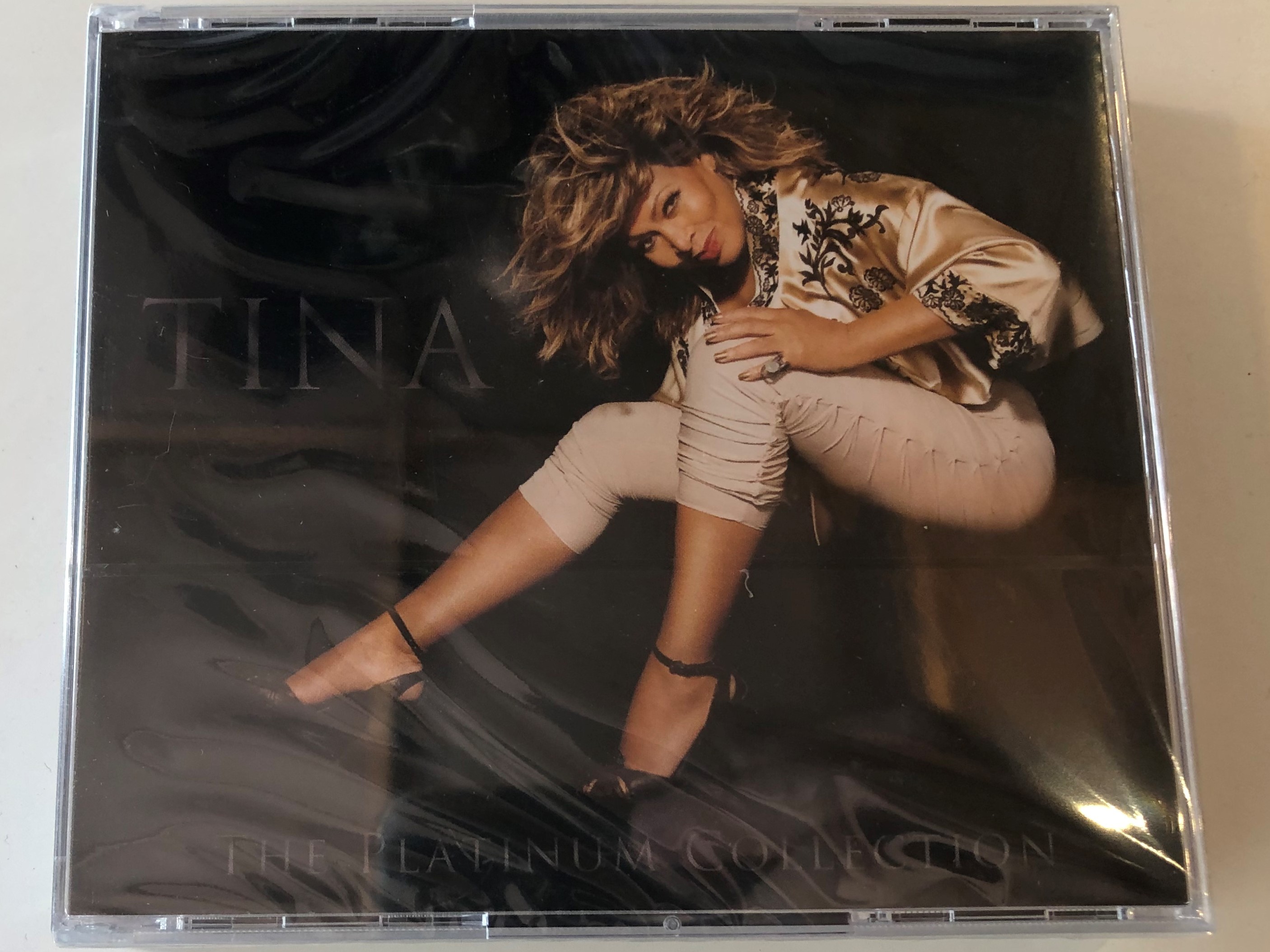 tina-the-platinum-collection-parlophone-3x-audio-cd-2009-5099926709727-1-.jpg