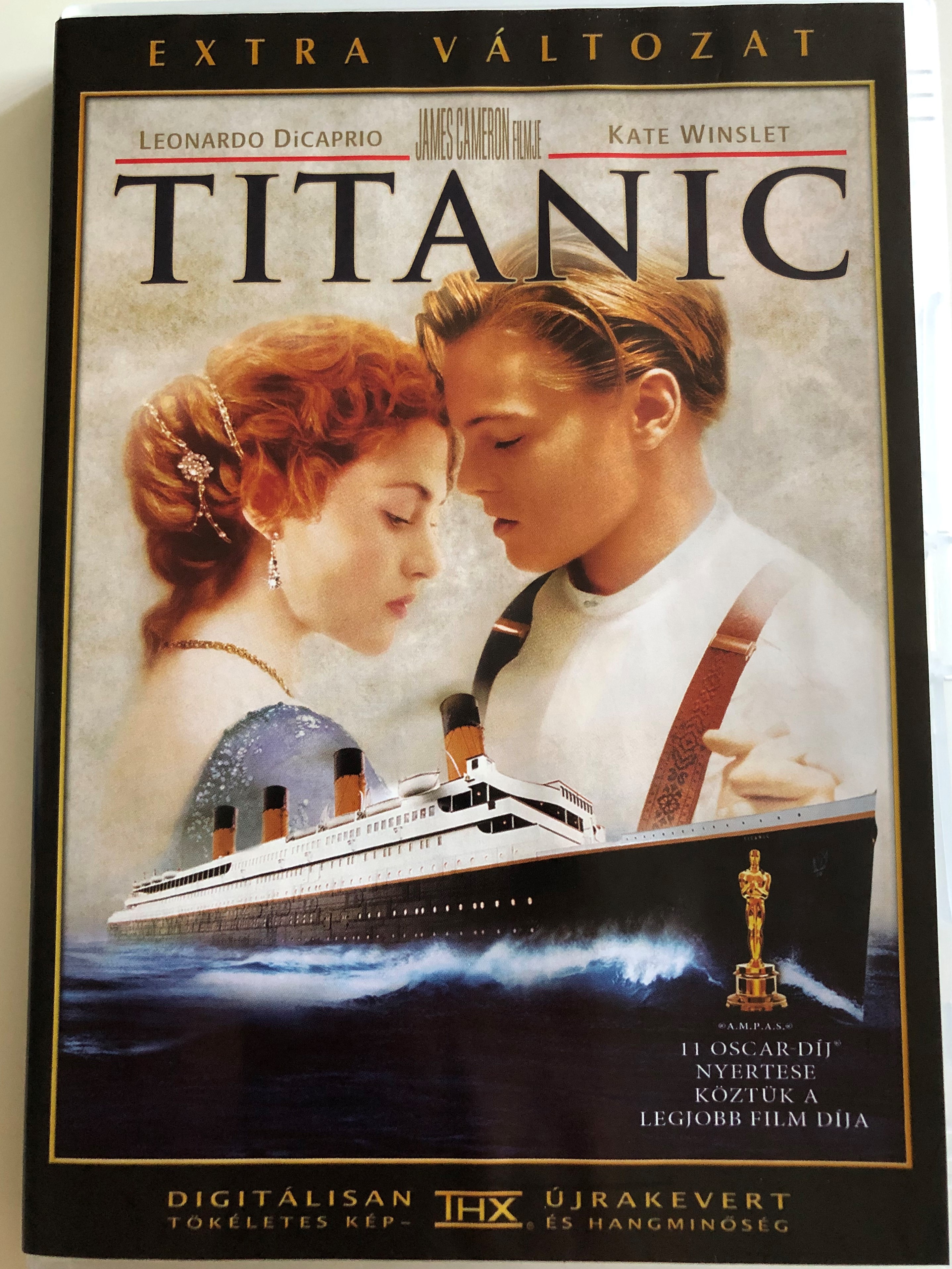 titanic-1997-dvd-deluxe-collectors-edition-2-dvd-directed-by-james-cameron-starring-leonardo-dicaprio-kate-winslet-billy-zane-kathy-bates-frances-fisher-bernard-hill-1-.jpg