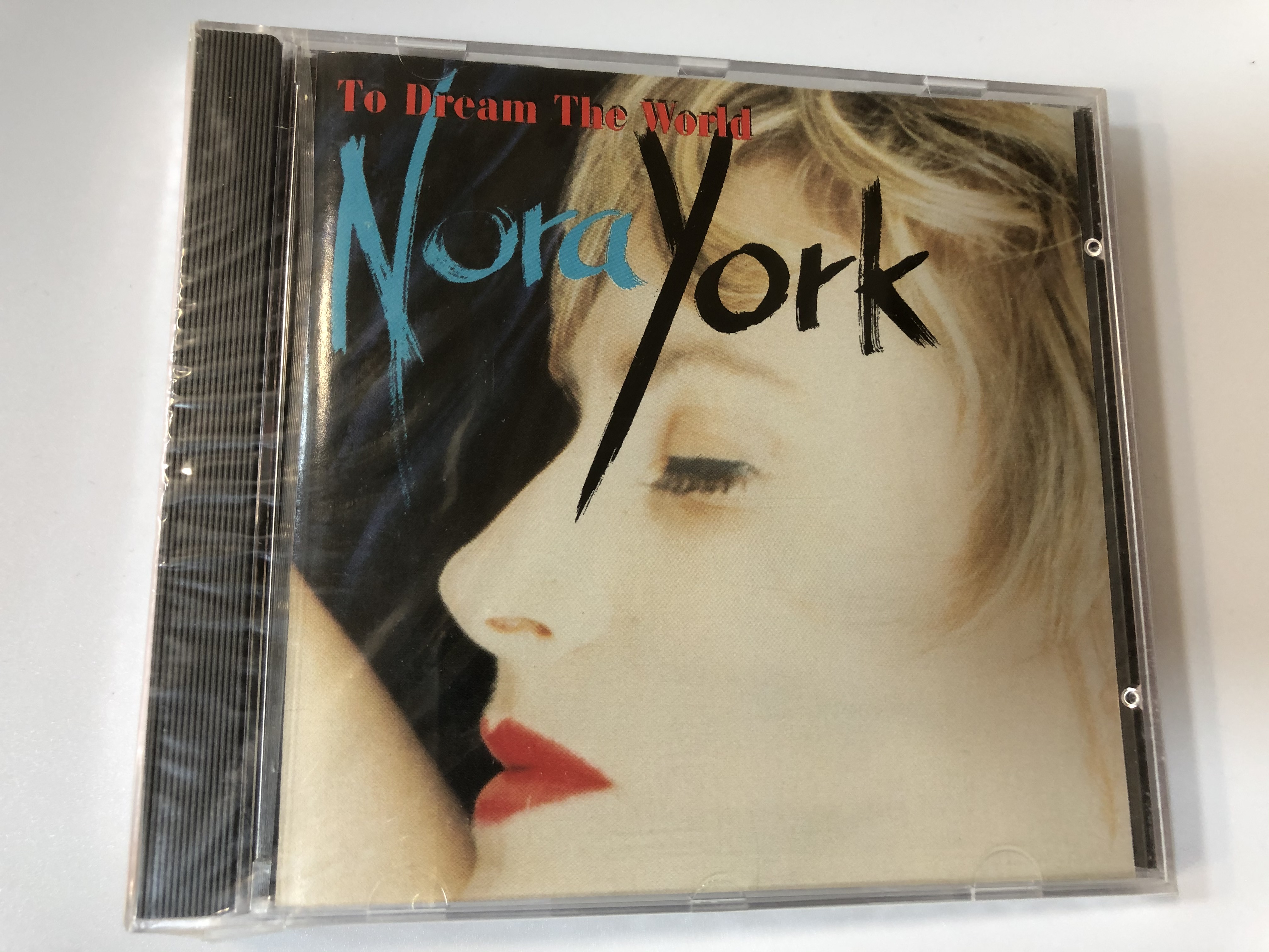 to-dream-the-world-nora-york-tcb-records-audio-cd-1994-tcb-94602-1-.jpg